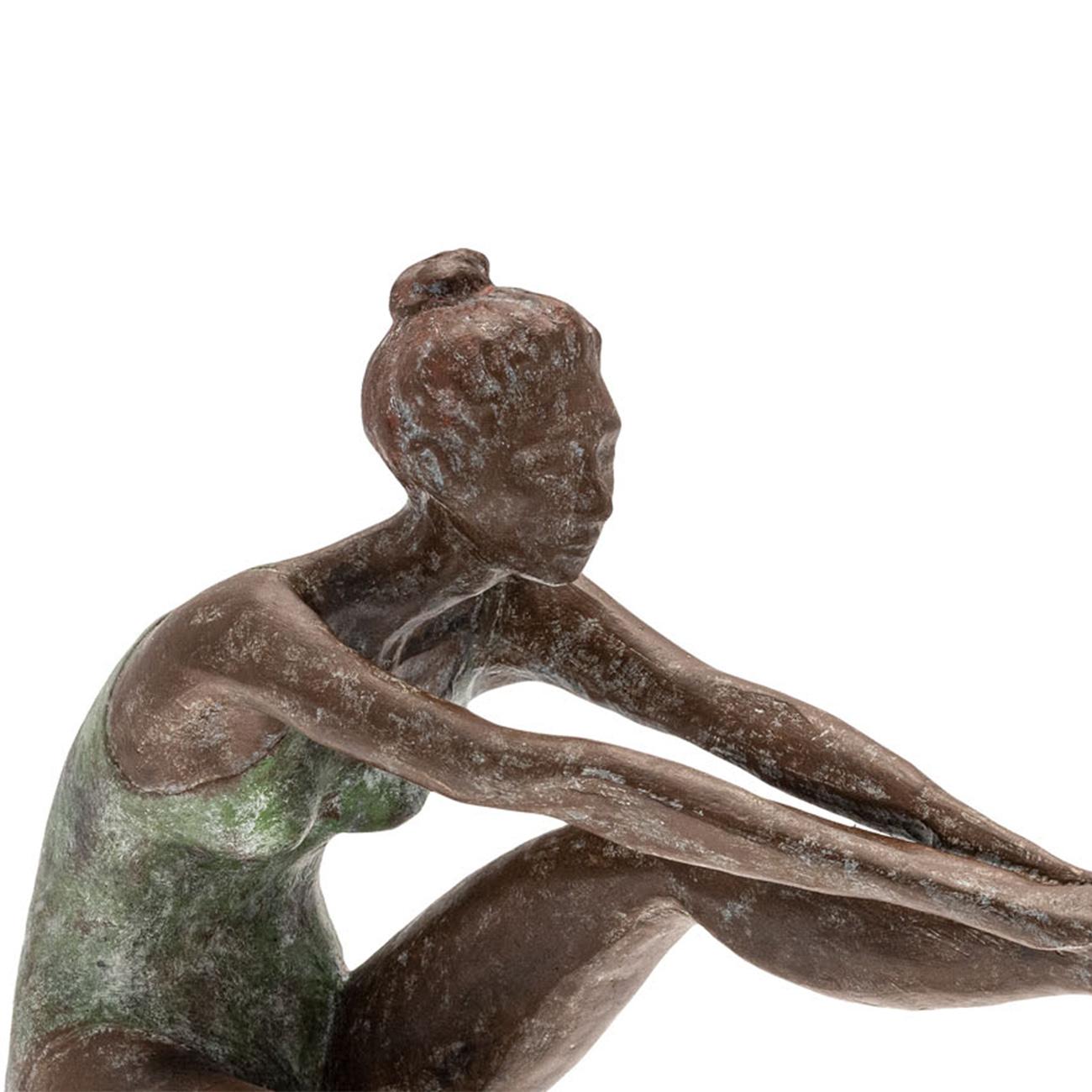 Sculpture Adagio Bronze tout en bronze massif
en finition verte et en finition naturelle.