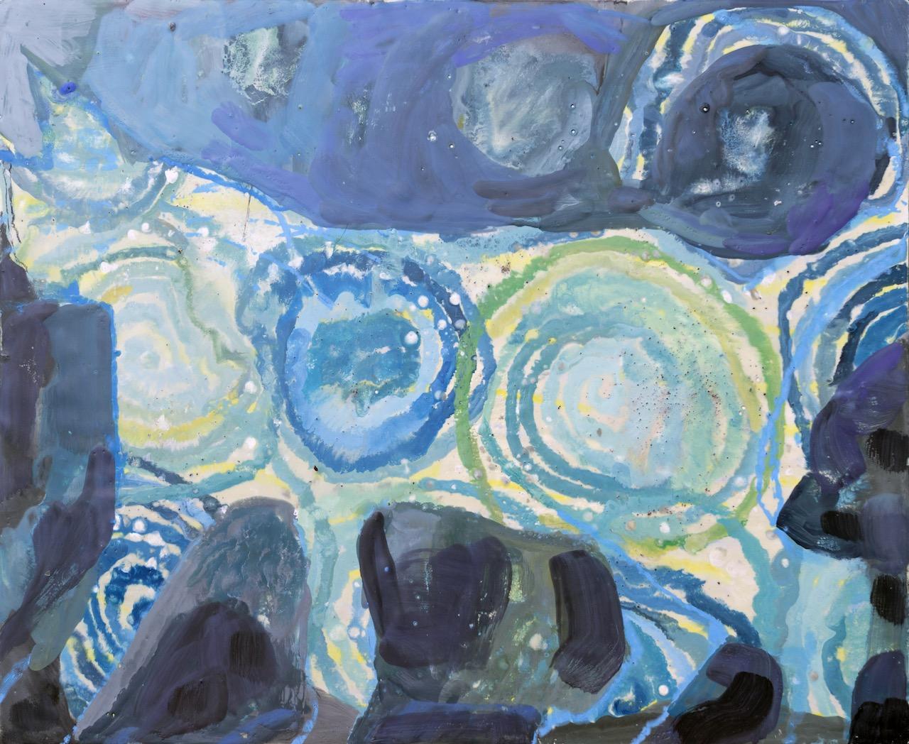 « Midnight Stroll », peinture abstraite en techniques mixtes d'un chat sur fond bleu