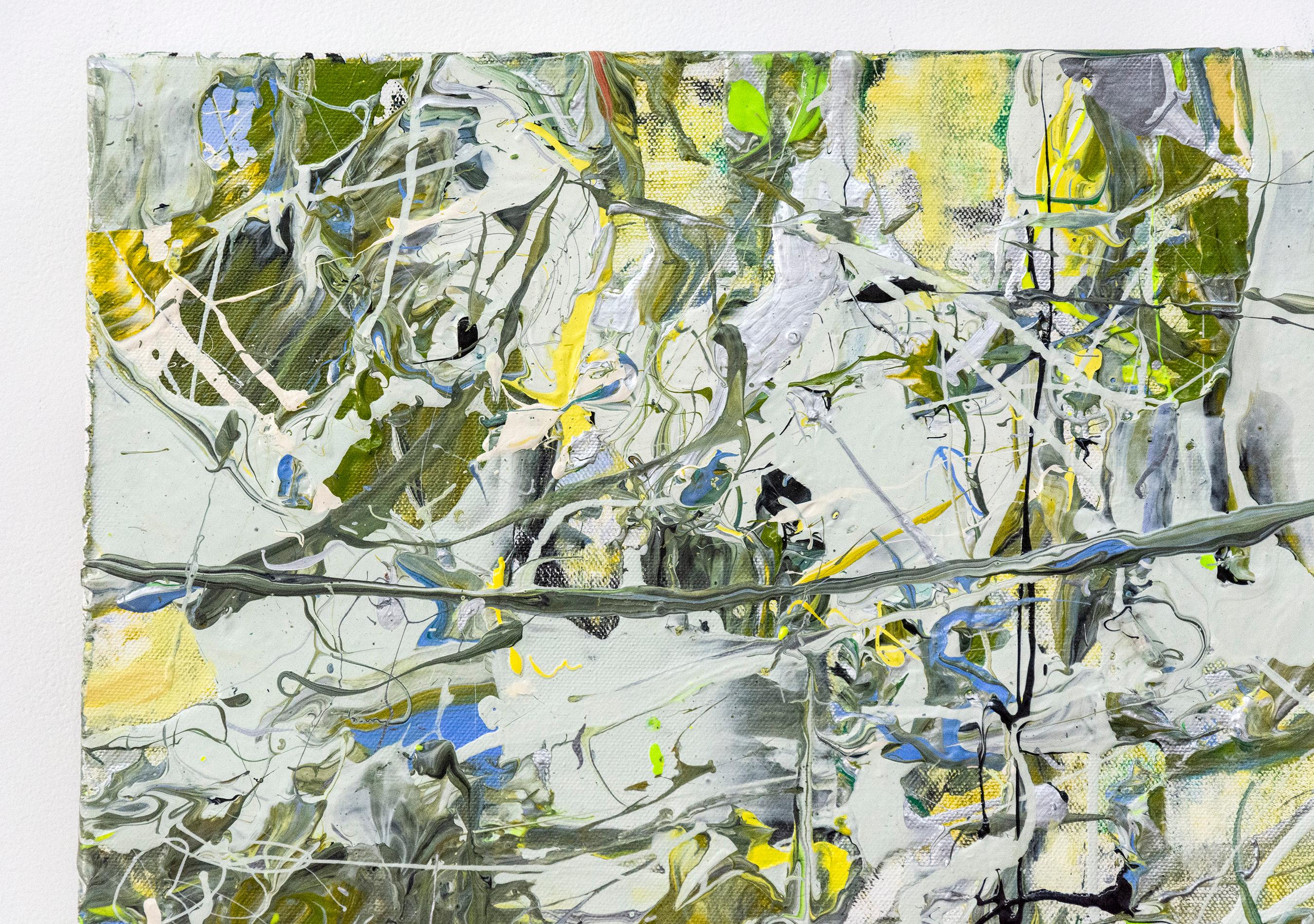 Pasajes arremolinados y goteos de amarillo, bígaro, verde musgo y blanco se unen en un punto central en esta pintura de acción de Adam Cohen. Cohen entrecruza el lenguaje del Expresionismo Abstracto heroico con la narrativa para reinventar la