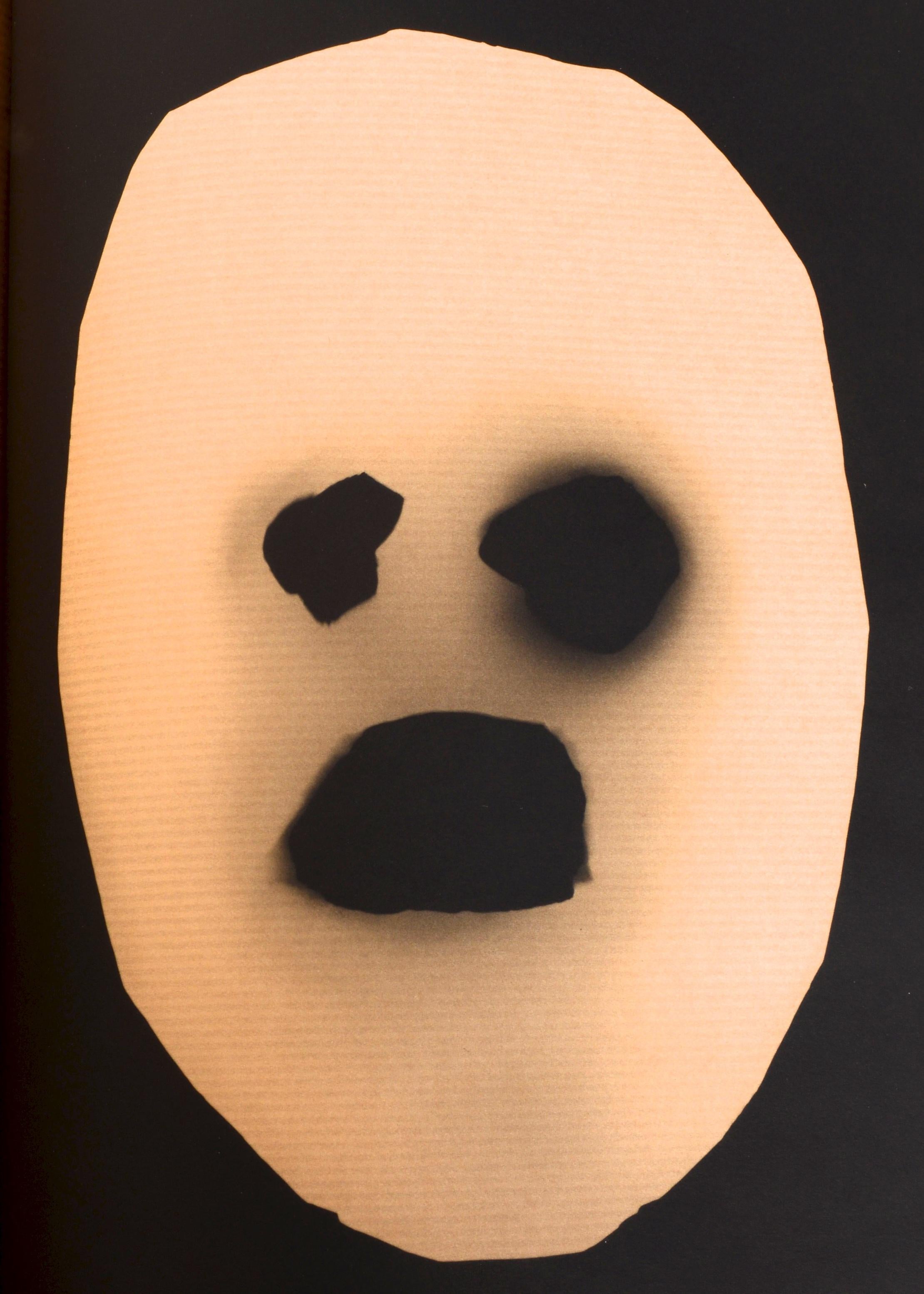Masque Adam Fuss d'Adam Fuss et Peter Lamborn Wilson, Catalogue d'exposition 1ère édition en vente 11