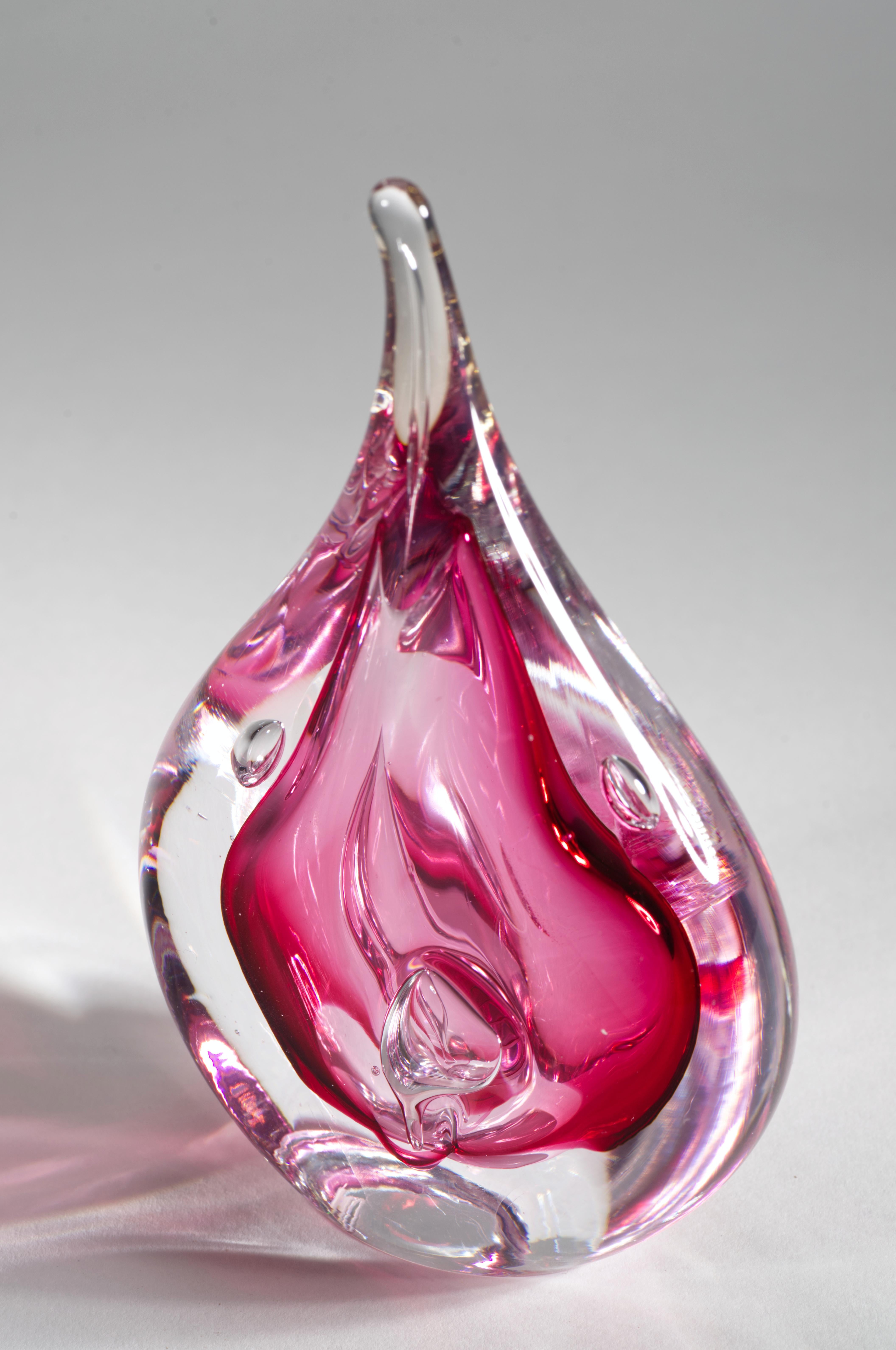 Verre d'art Sculpture ou presse-papiers Sommerso d'Adam Jablonski, verre d'art polonais en vente