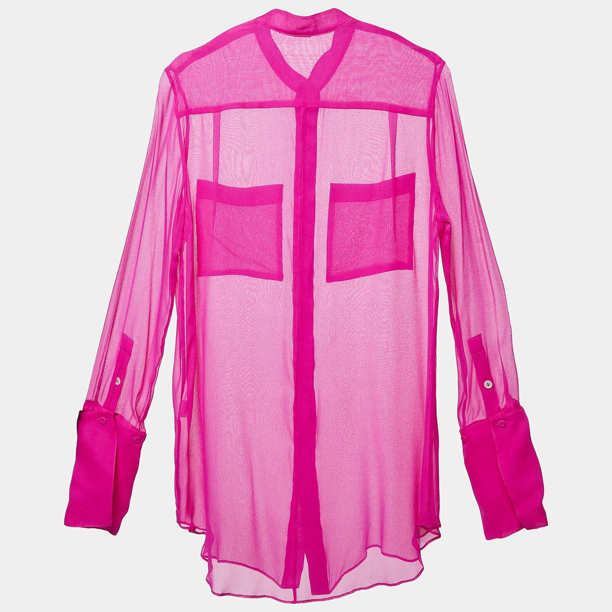 Esta creación complementará faldas y pantalones  trajes  o vaqueros. Con la intención de ser versátil y cómodo  Adam Lippes te ofrece este top con botones delanteros confeccionado en seda.