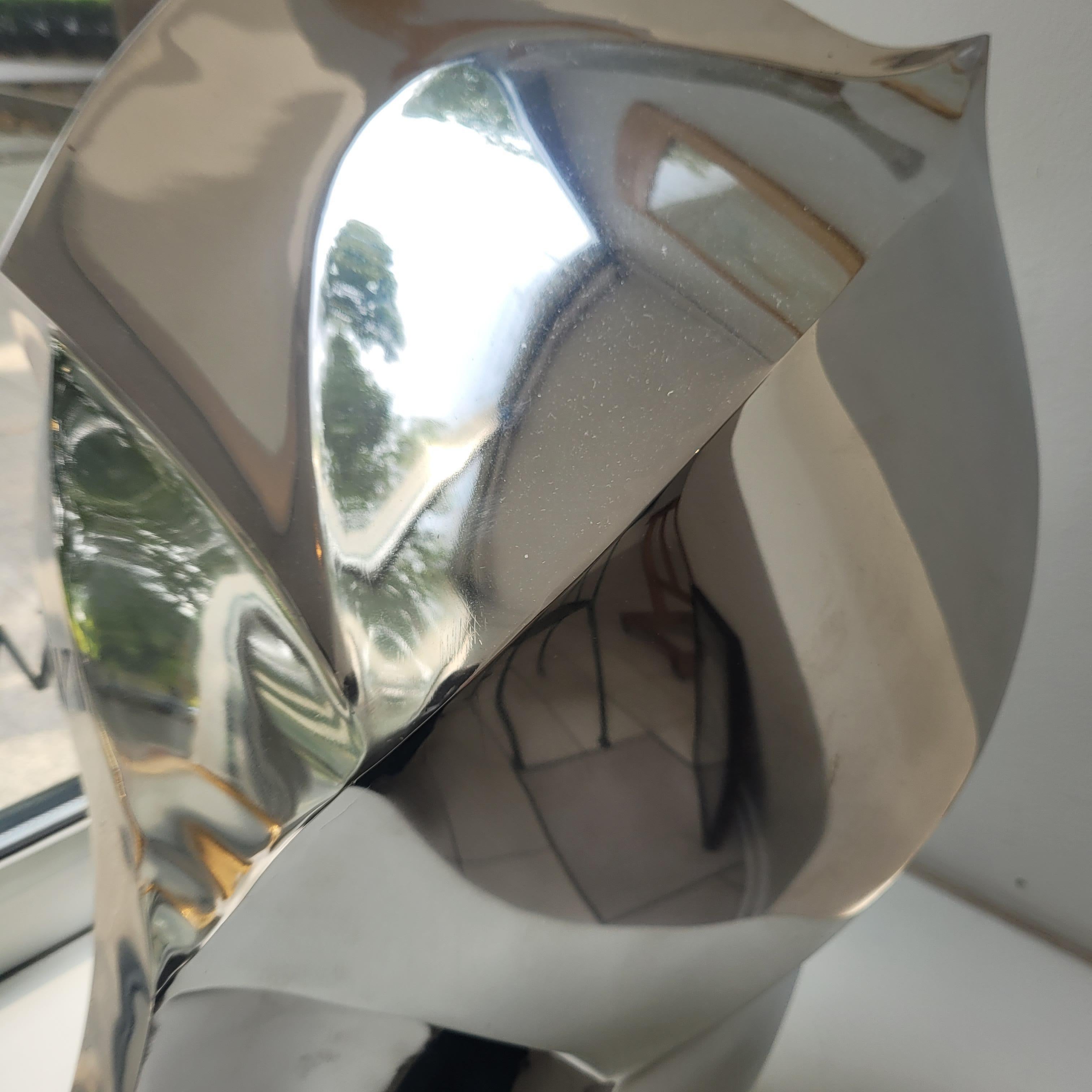 A head. Steel sculpture, minimalistic, cubism, Polish art classic 4