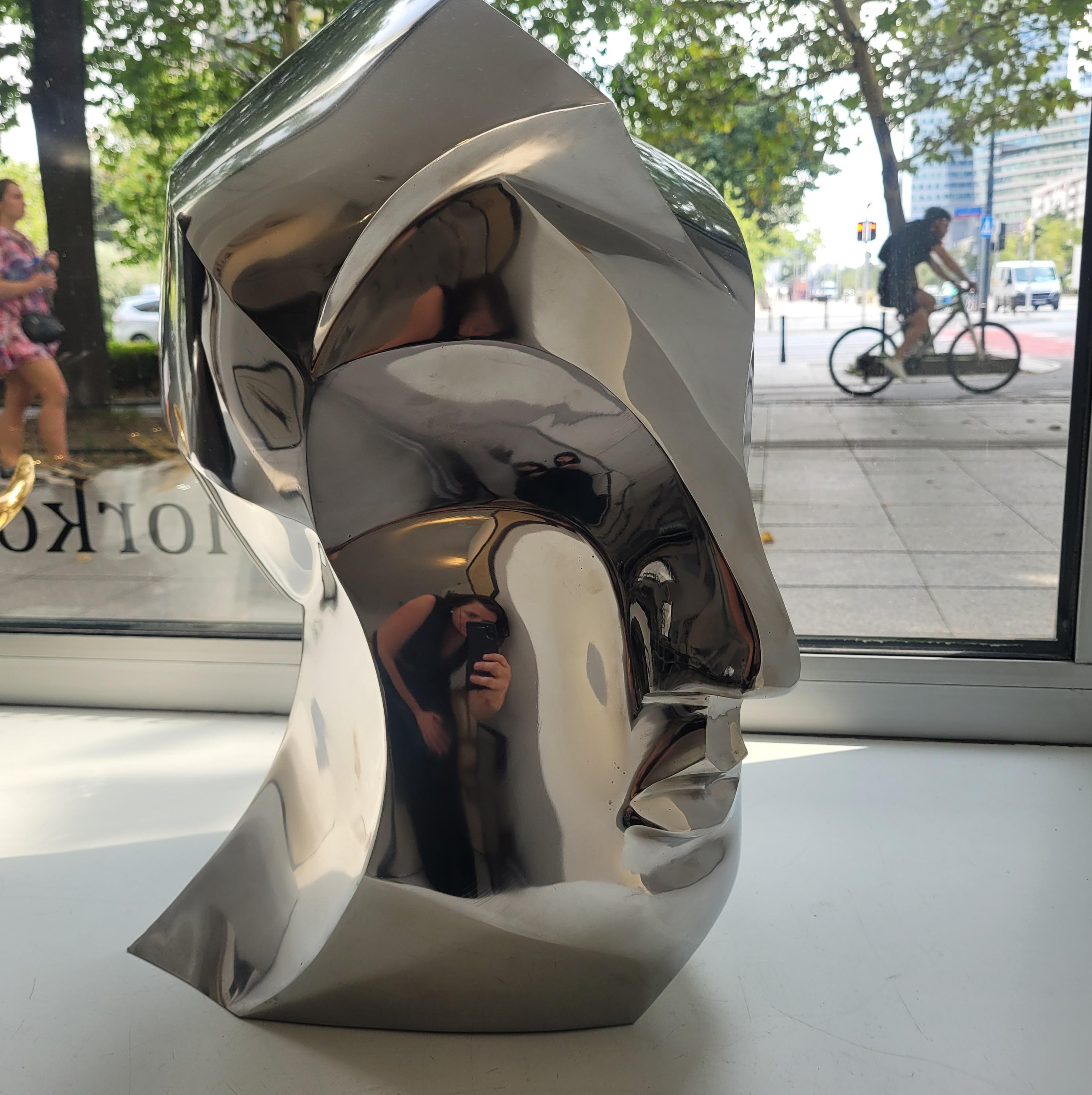 A head. Steel sculpture, minimalistic, cubism, Polish art classic - Sculpture by Adam Myjak
