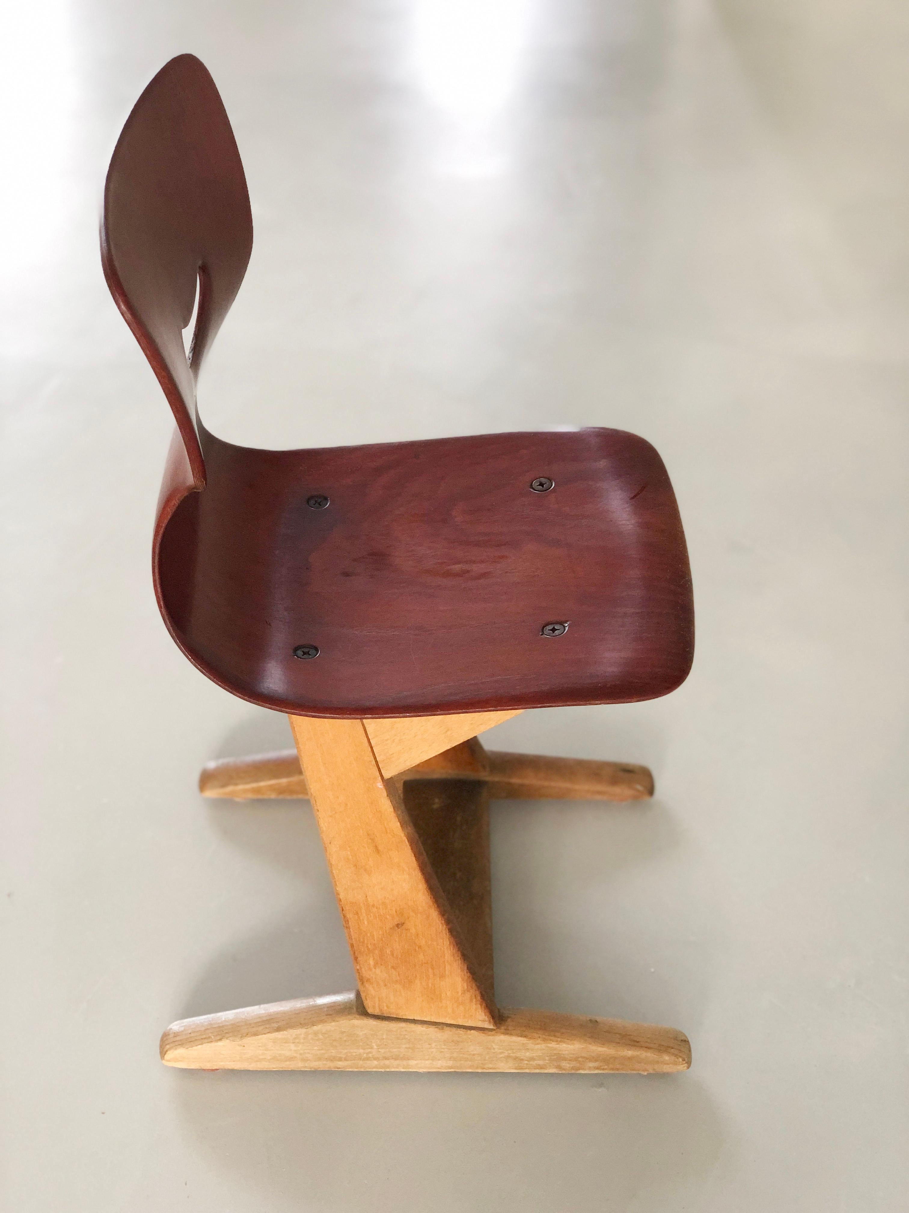Adam Stegner Flötotto Germany 1960’s Pagholz wood (school) children’s chair For Sale 9