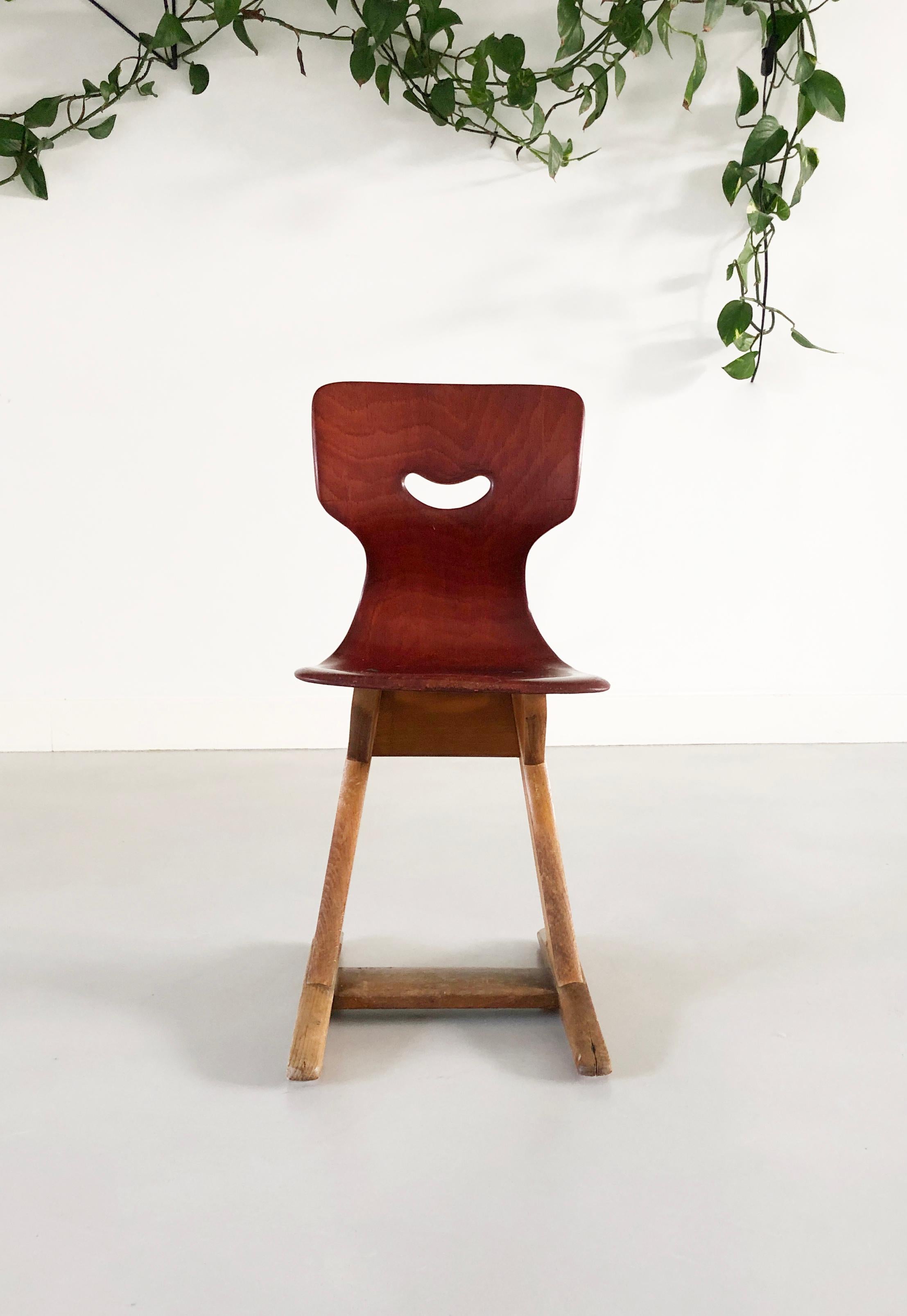 Scandinavian Modern Adam Stegner Flötotto Germany 1960’s Pagholz wood (school) children’s chair For Sale
