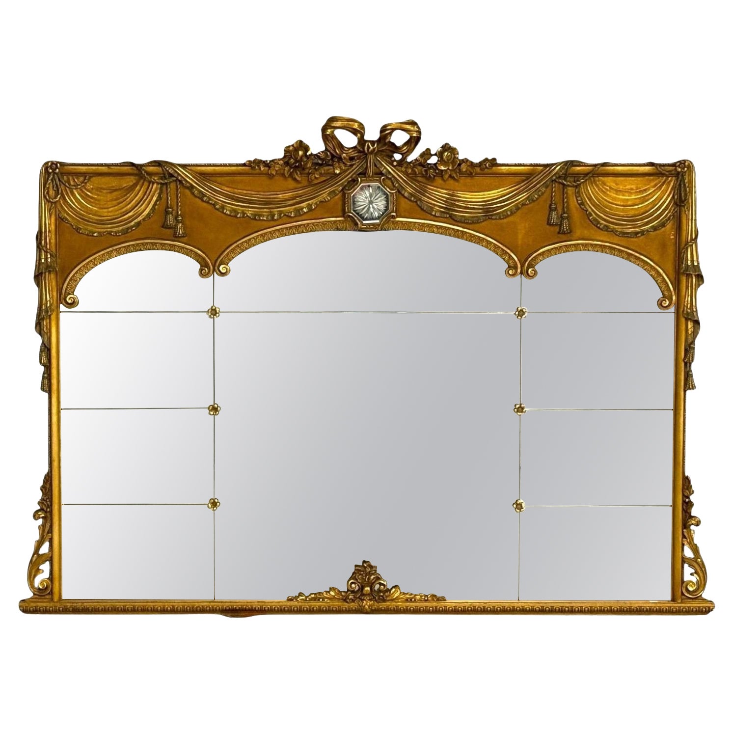 Miroir mural de style Adam, bois doré à motif de draperies, au-dessus de la cheminée, Italie, années 1920 en vente