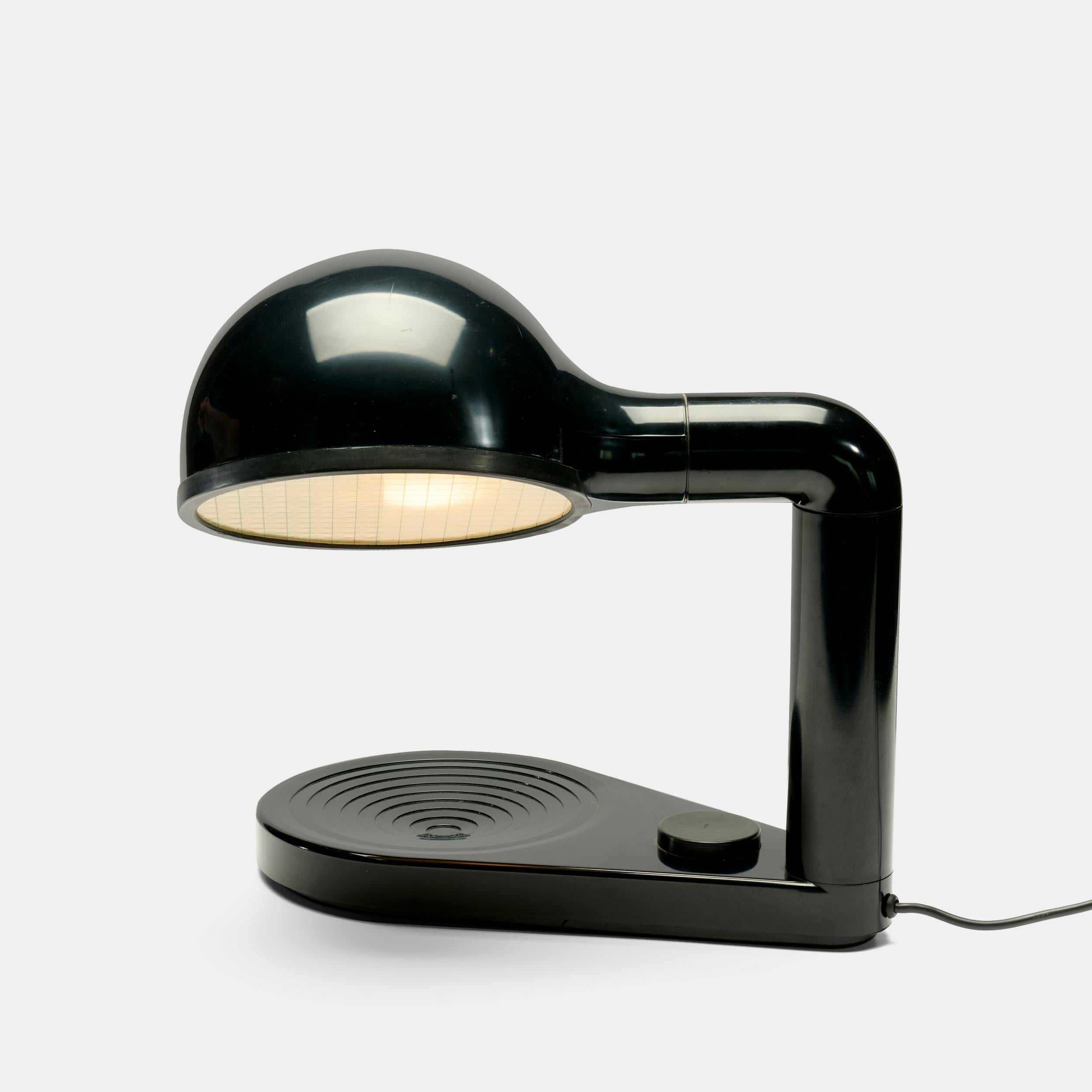 italien Adam Thiani and Alberto Dal Lago Drive adjustable table lamp Bieffeplast Italy en vente