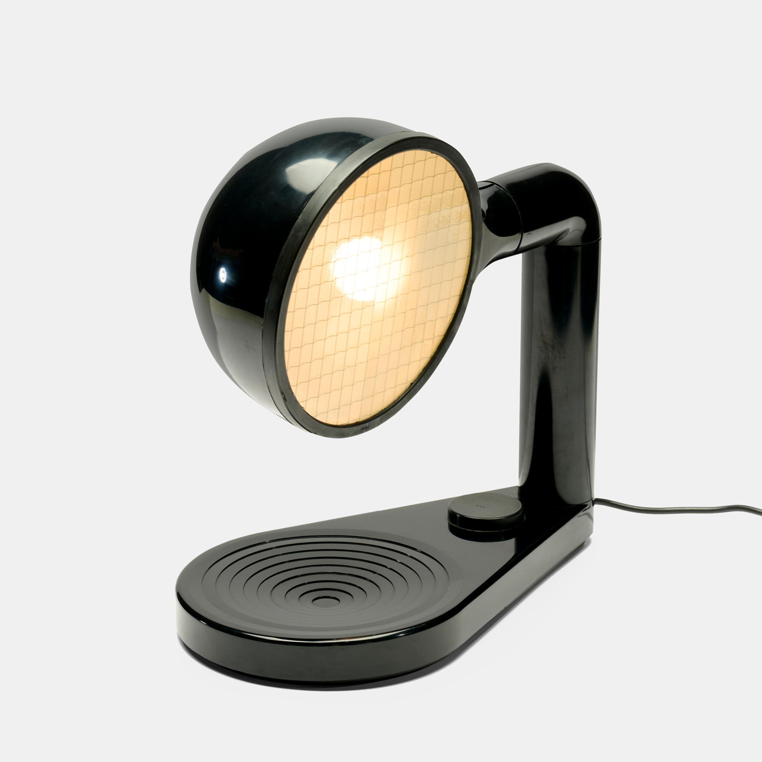 Adam Thiani and Alberto Dal Lago Drive adjustable table lamp Bieffeplast Italy Excellent état - En vente à Skokie, IL