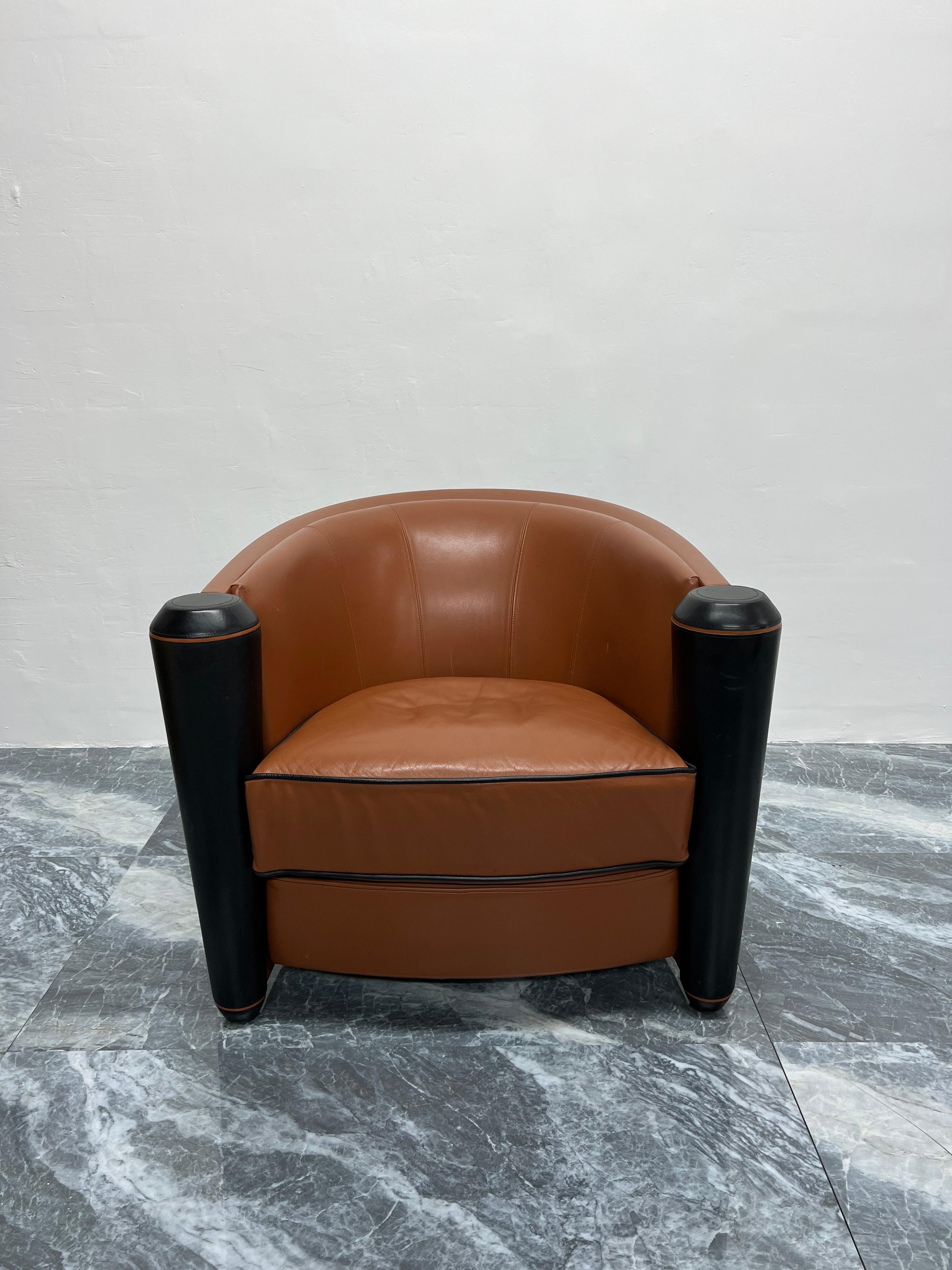 Postmodern saddle brown leather with black leather trim club chair designed by Adam Tihany and manufactured by i4 Mariani for Pace Collection, Italy 1980s.