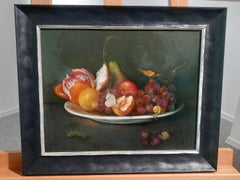 Nature morte aux fruits et aux insectes. 2025. Huile sur toile. 27 x 35 cm. Signé