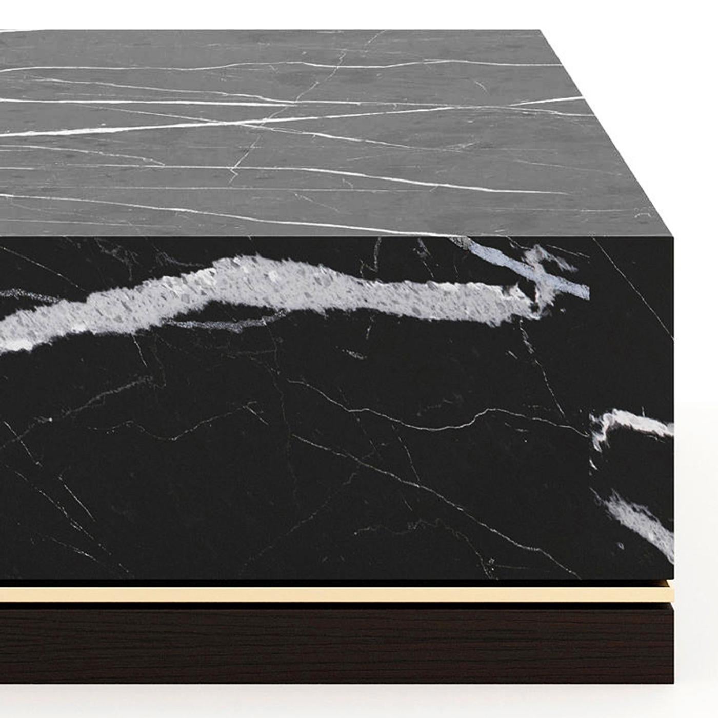 Contemporary Adamo Coffee Table For Sale