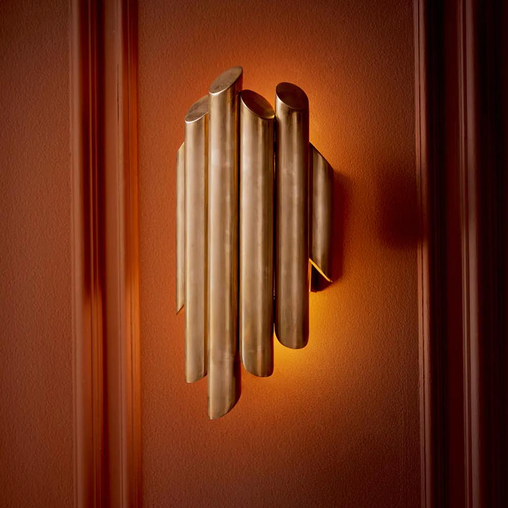 Lámpara de pared Adams Brass en venta 1
