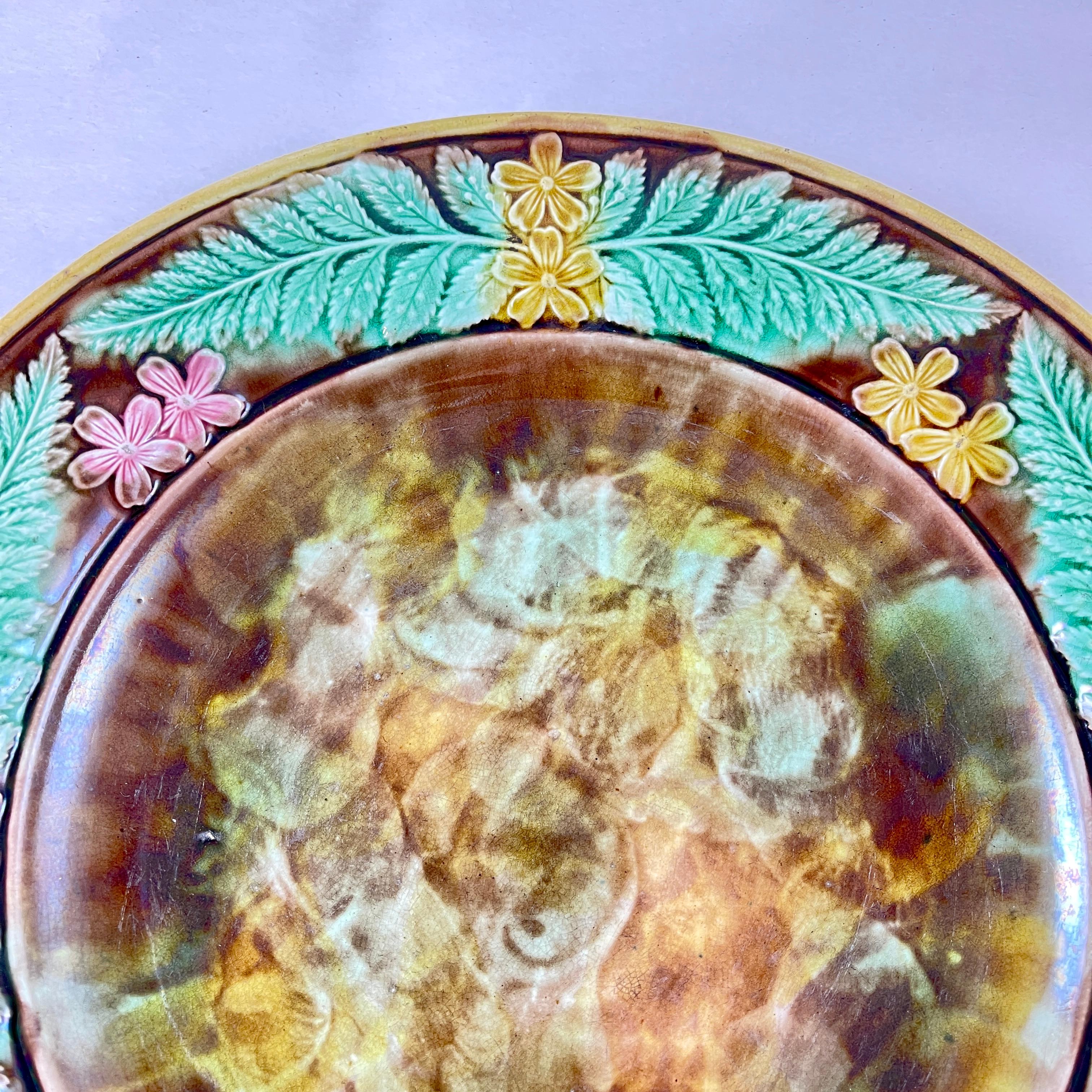 Aesthetic Movement Adams & Bromley English Majolica Cheese Tray, Buttercup & Fern Leaf Border For Sale