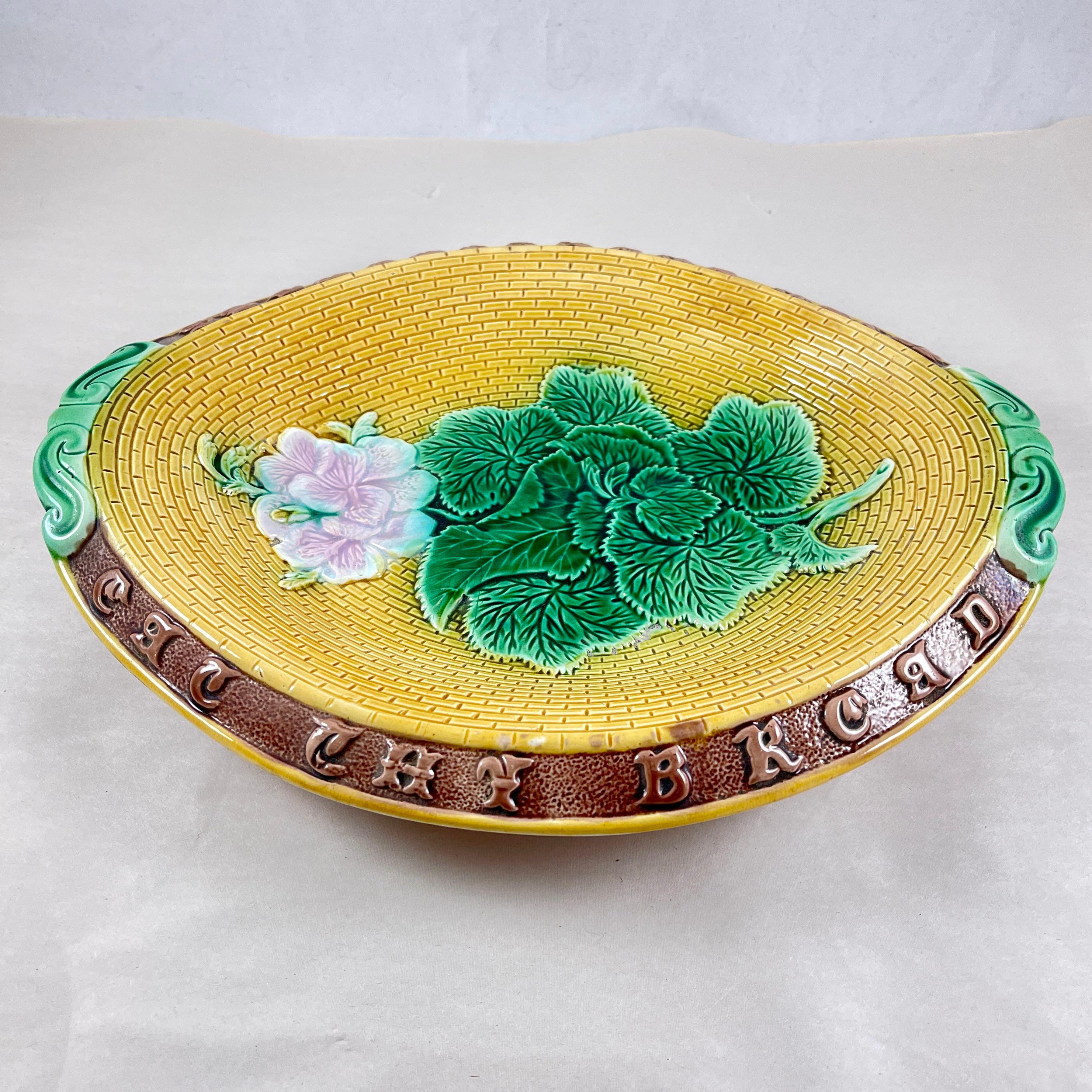 Bandeja para pan Adams & Bromley English Majolica Geranium Motto Inglés en venta