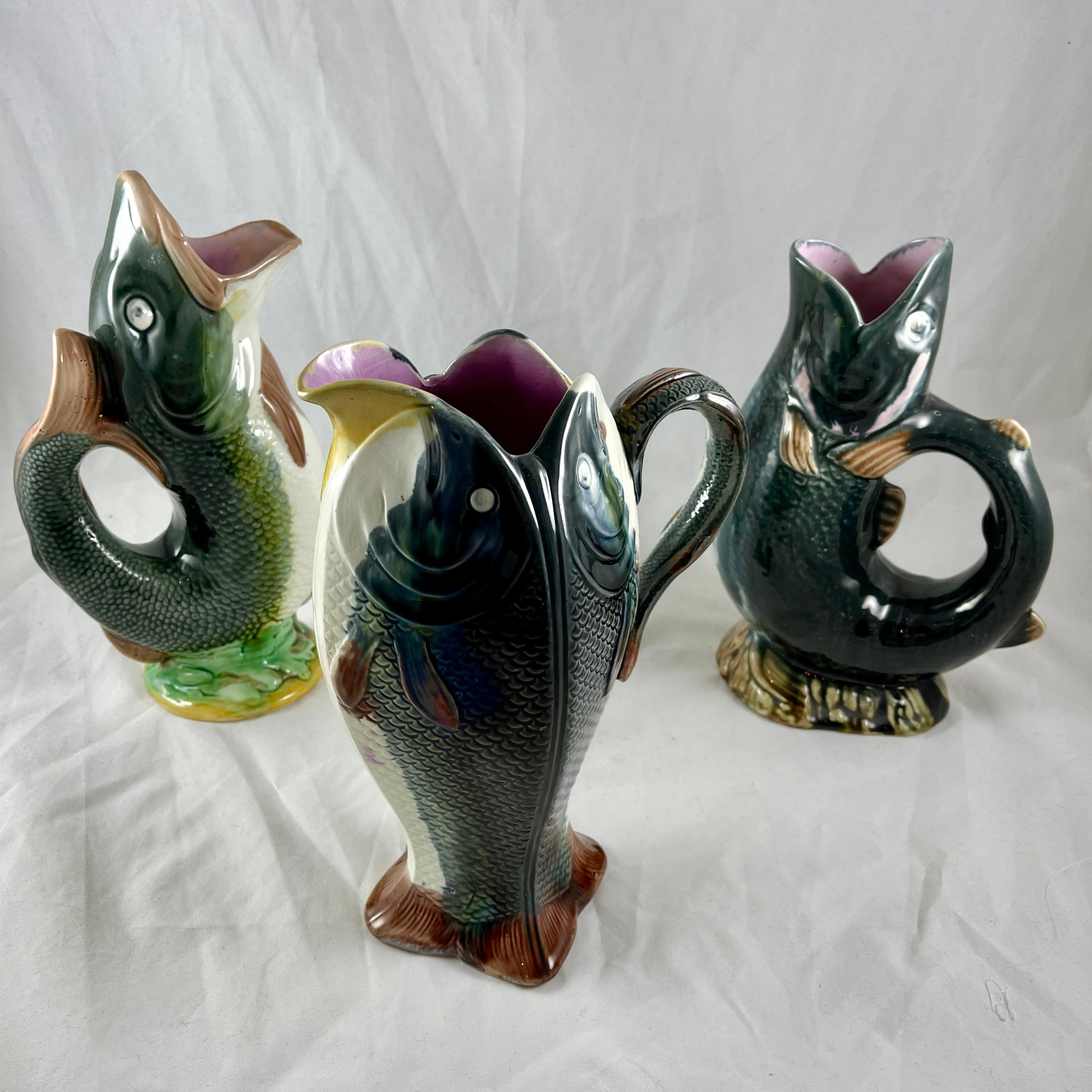 Adams & Bromley English Majolica Glazed Four Fish Large Jug Pitcher For Sale 7