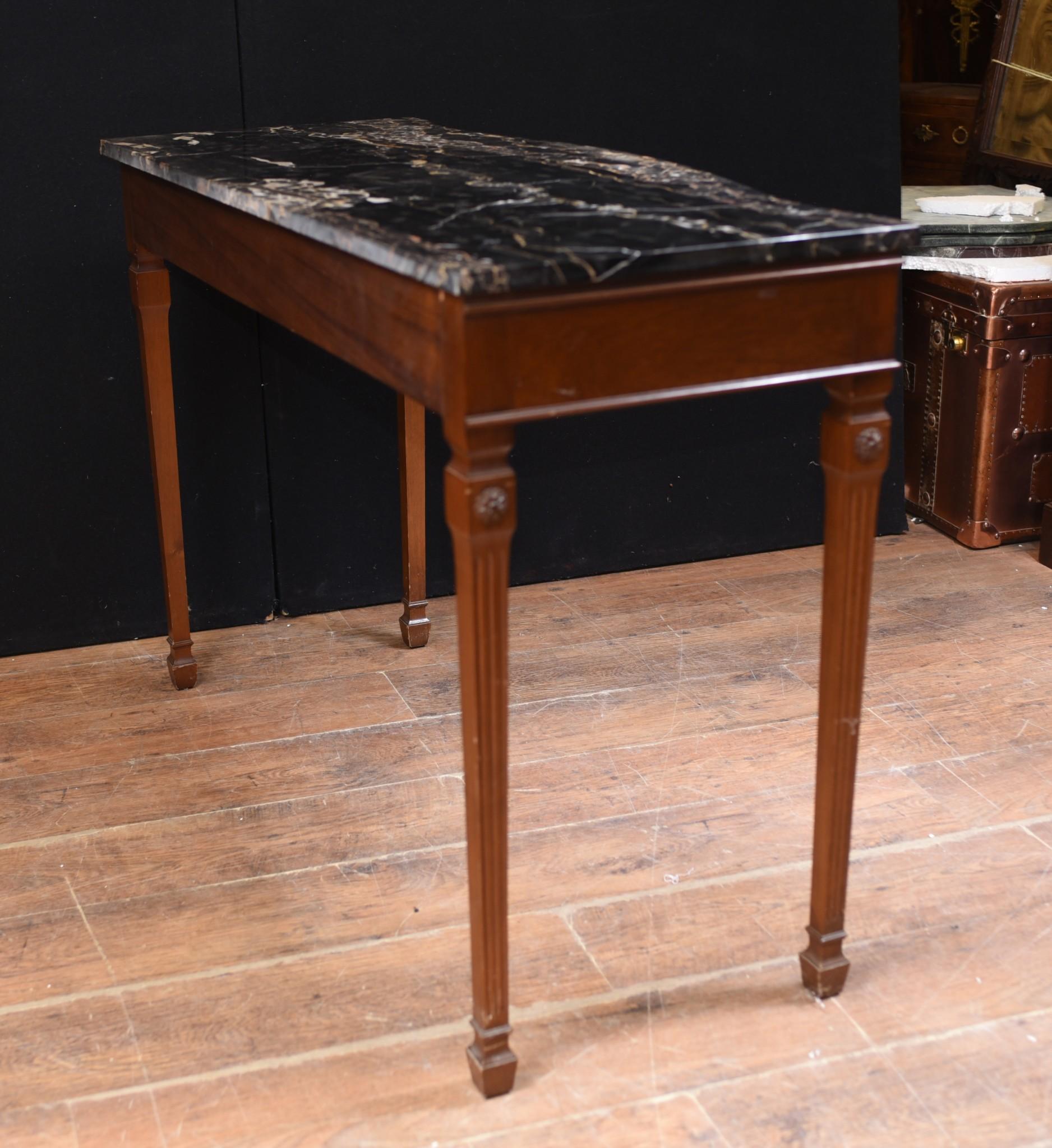 Milieu du XXe siècle Table console Adams - Tables Demi Lune Regency acajou en vente