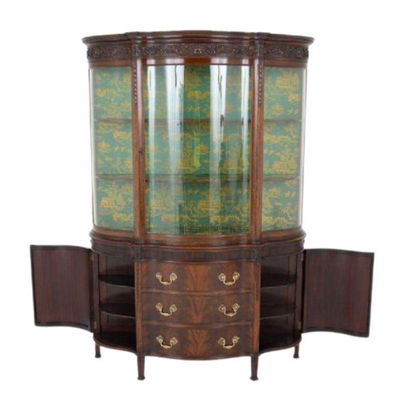 Adams Vitrine Vitrine Mahagoni Serpentine im Angebot 5