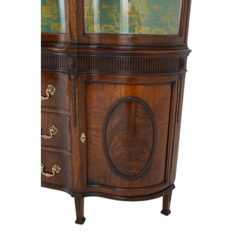 Adams Vitrine Vitrine Mahagoni Serpentine im Angebot 9