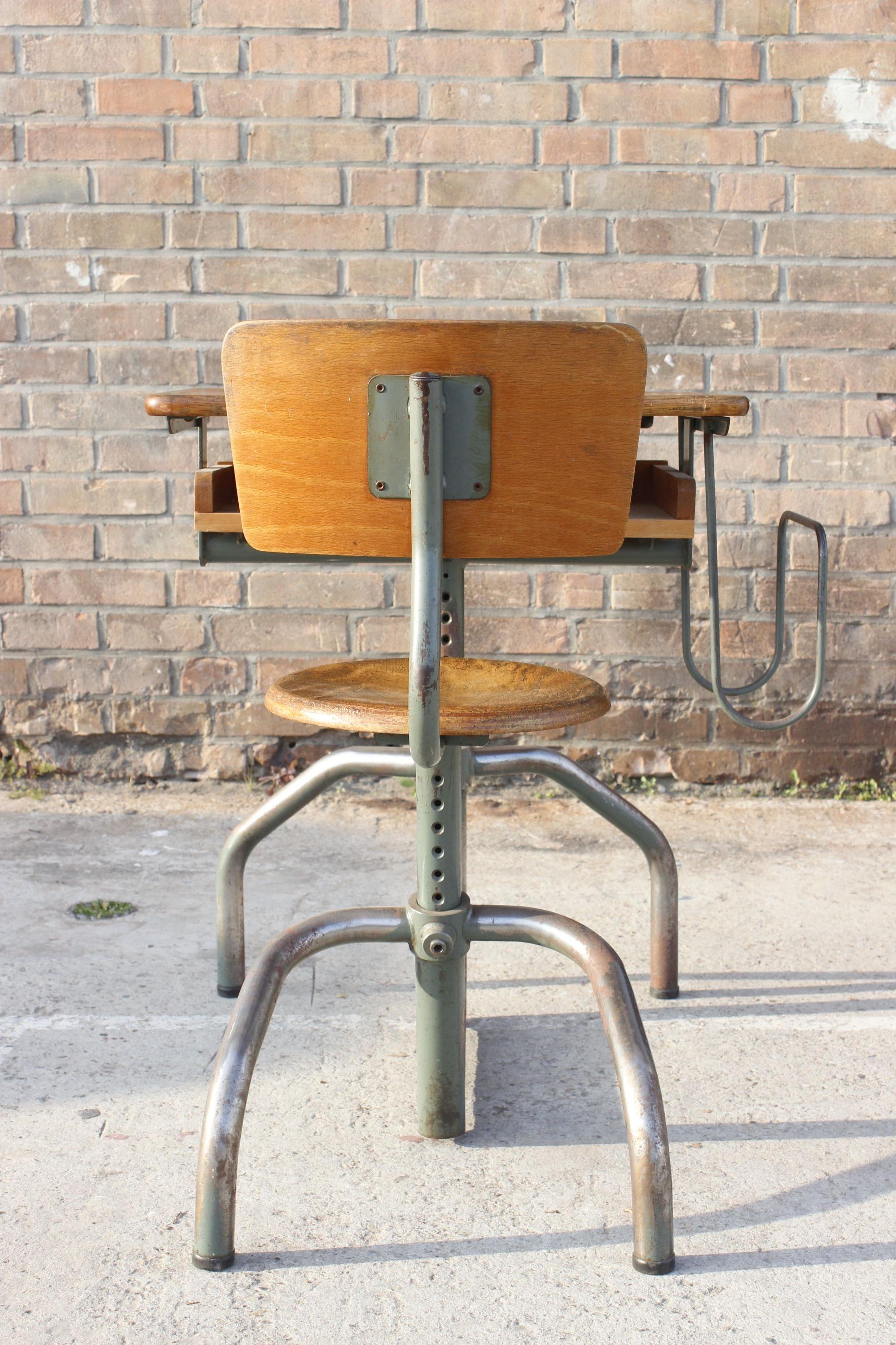 Adaptable school desk by Jacques Hitier for Mobilor, France 1950s For Sale 2