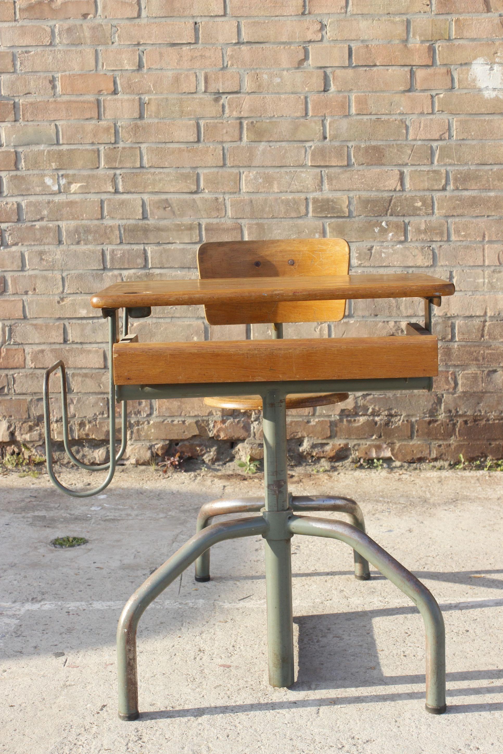 Adaptable school desk by Jacques Hitier for Mobilor, France 1950s For Sale 10