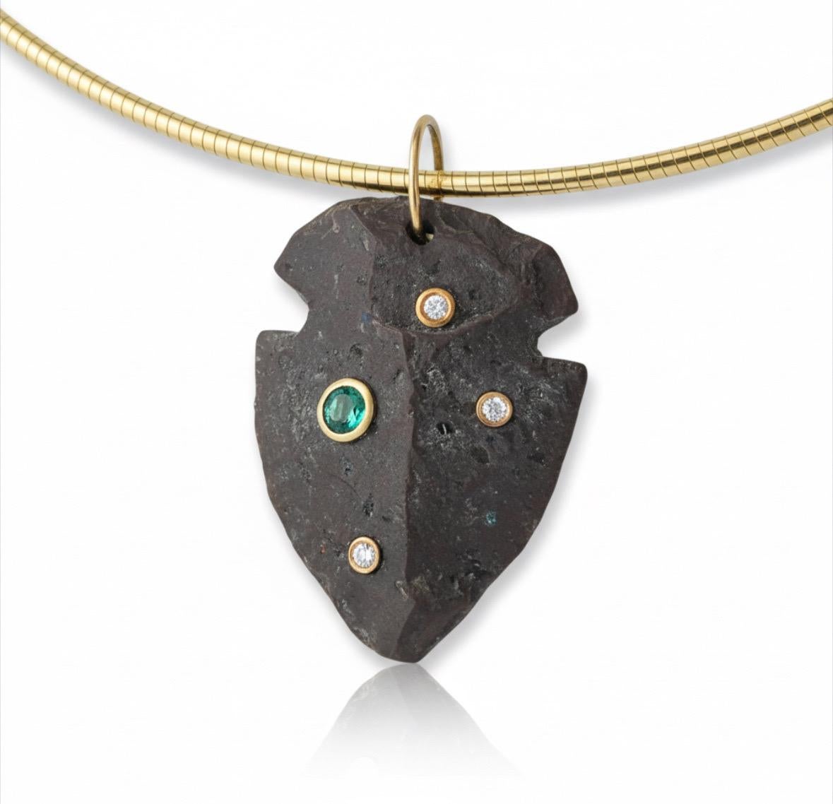 Adapted Pendant with Emerald, Diamonds & 14k Gold en vente 4