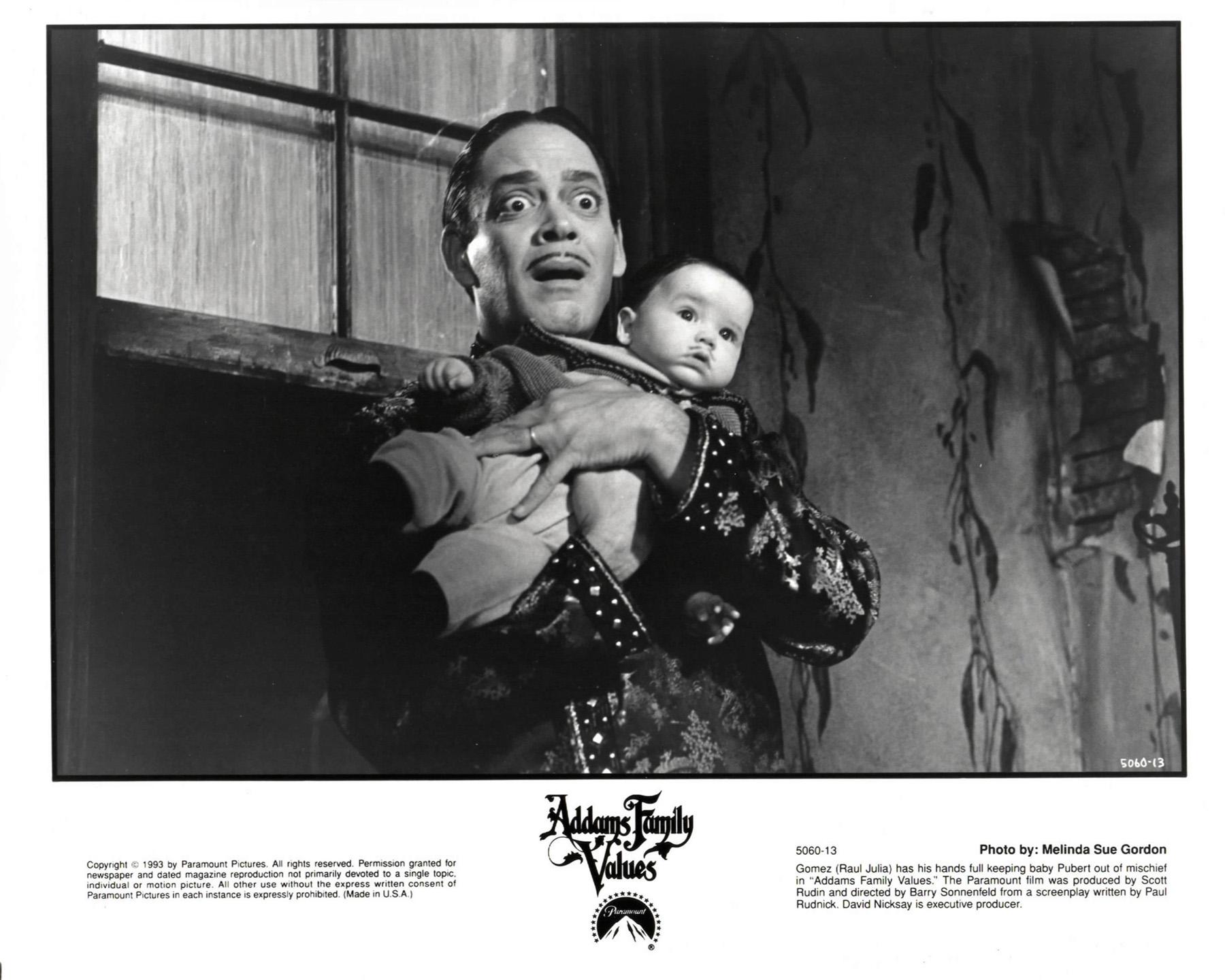 ADDAMS FAMILY VALUES 1993 Gerahmter Werbefilm Filmstill im Angebot 2