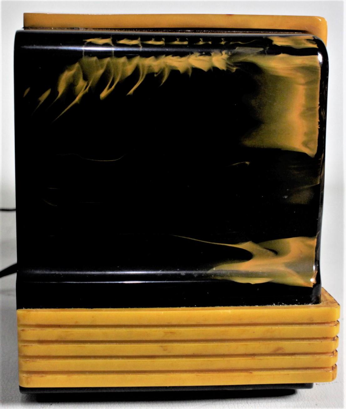 Metal Addison Art Deco Model B2E Black & Yellow Marbled Catalin 'Waterfall' Tube Radio