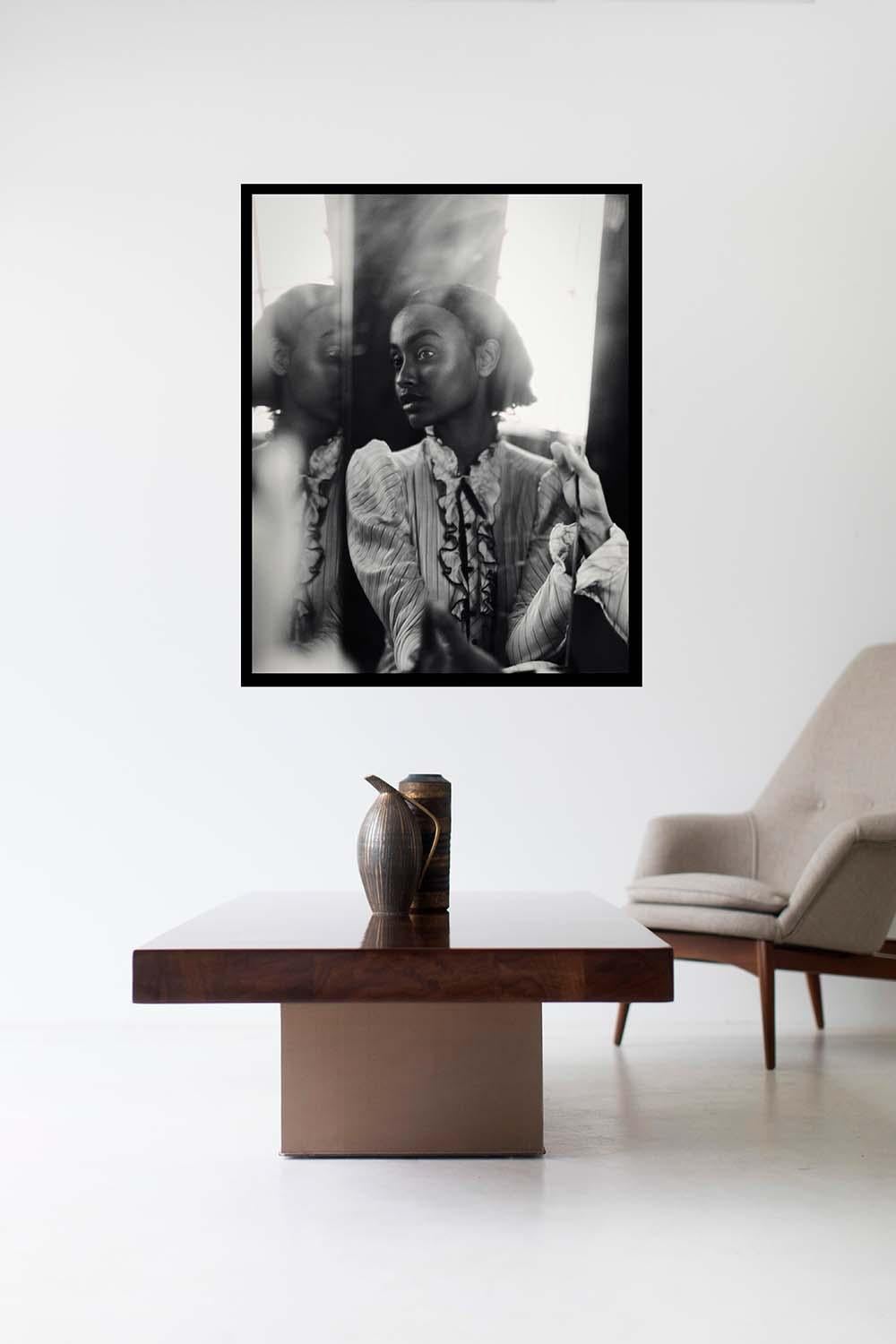 Porträtkunst, Schwarz-Weiß-Fotografie, Porträtfotografie-Echoing Heart – Photograph von Addison Jones