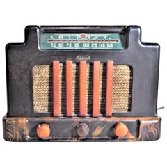 Addison Model 5D Black & Butterscotch Marbled Catalin 'Courthouse' Tube Radio