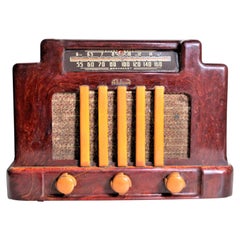 Antique Addison Model 5D Red & Butterscotch Marbled Catalin 'Courthouse' Tube Radio
