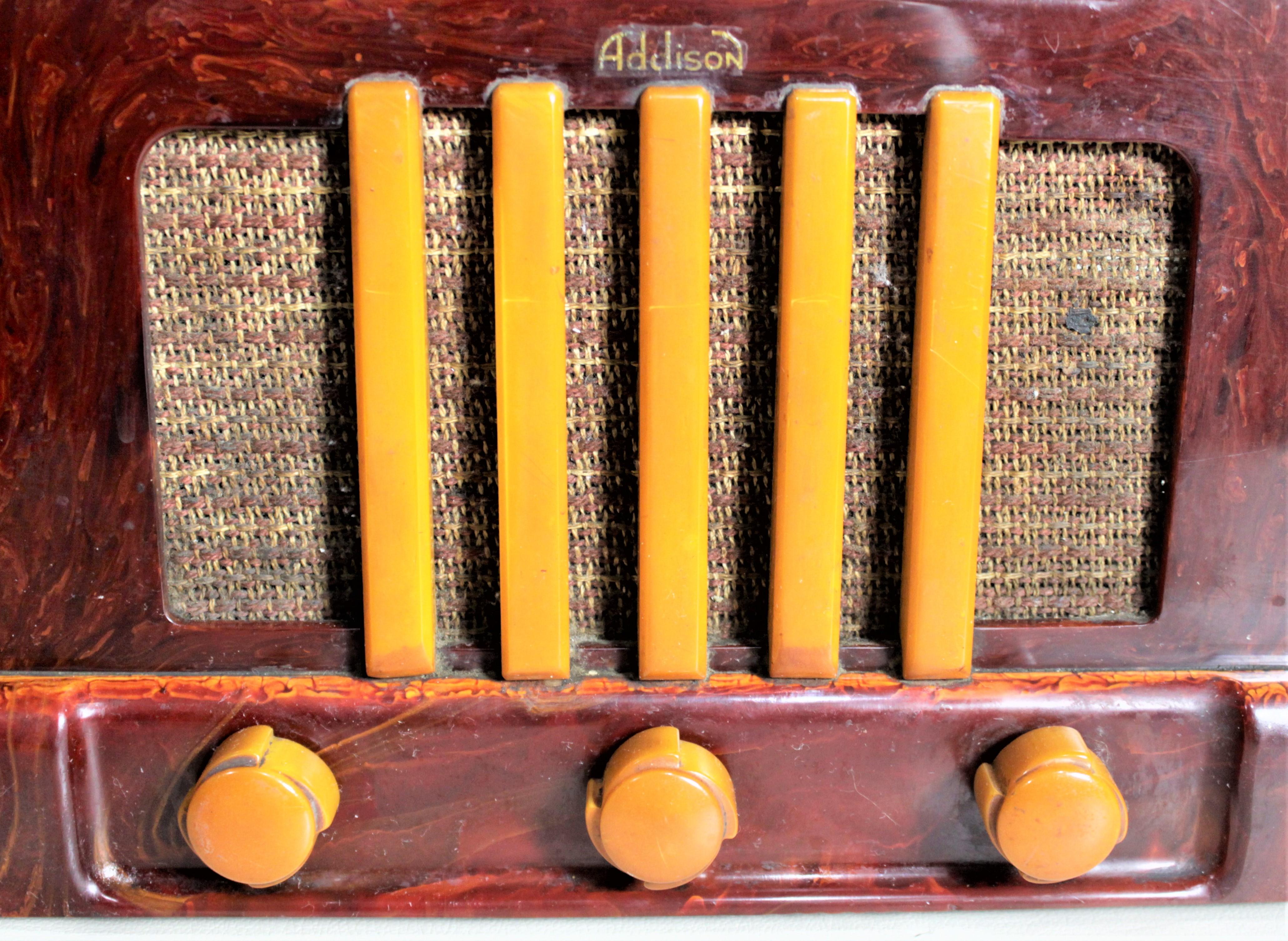 Metal Addison Model 5D Red & Butterscotch Marbled Catalin 'Courthouse' Tube Radio