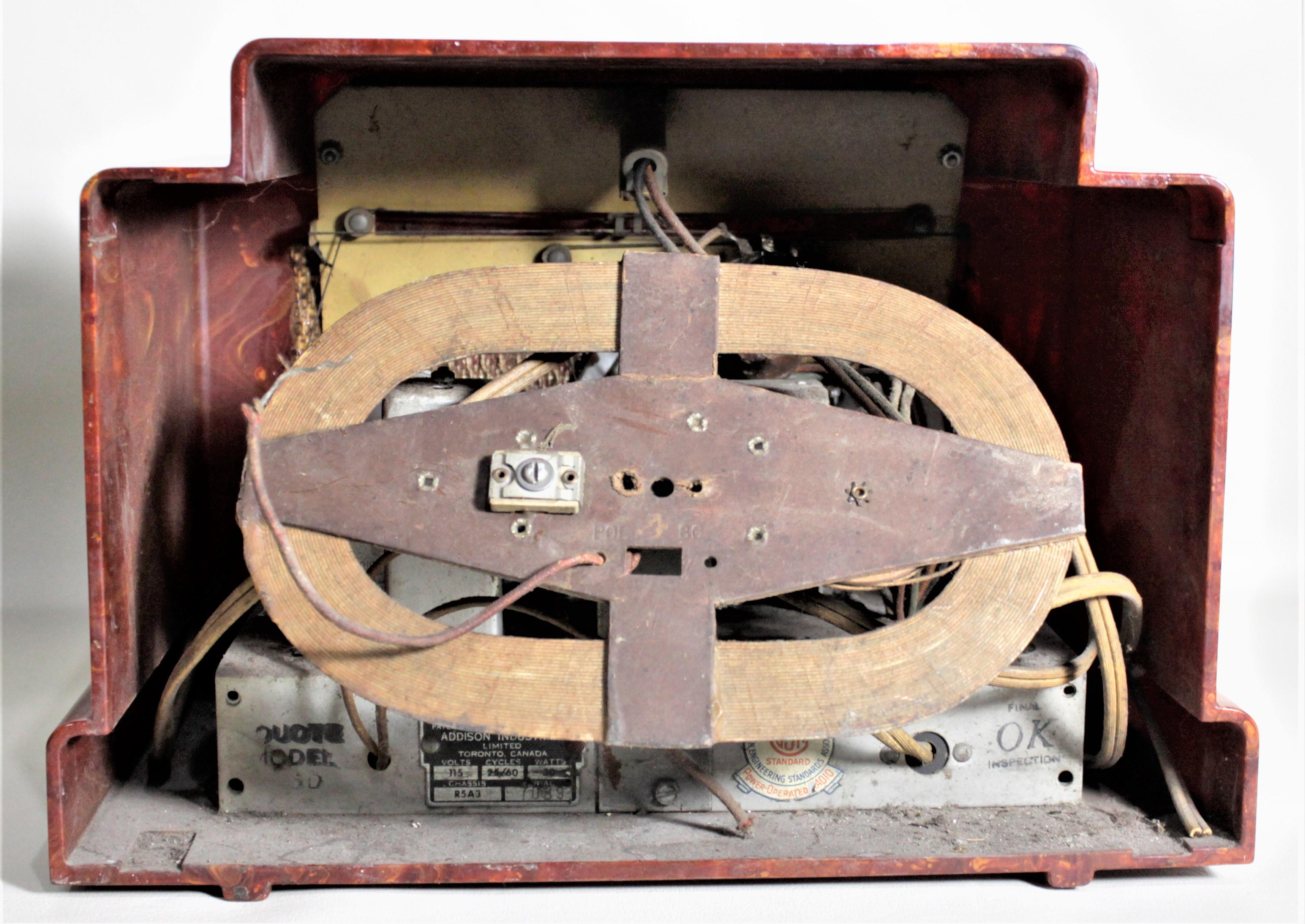 Machine-Made Addison Model 5D Red & Butterscotch Marbled Catalin 'Courthouse' Tube Radio