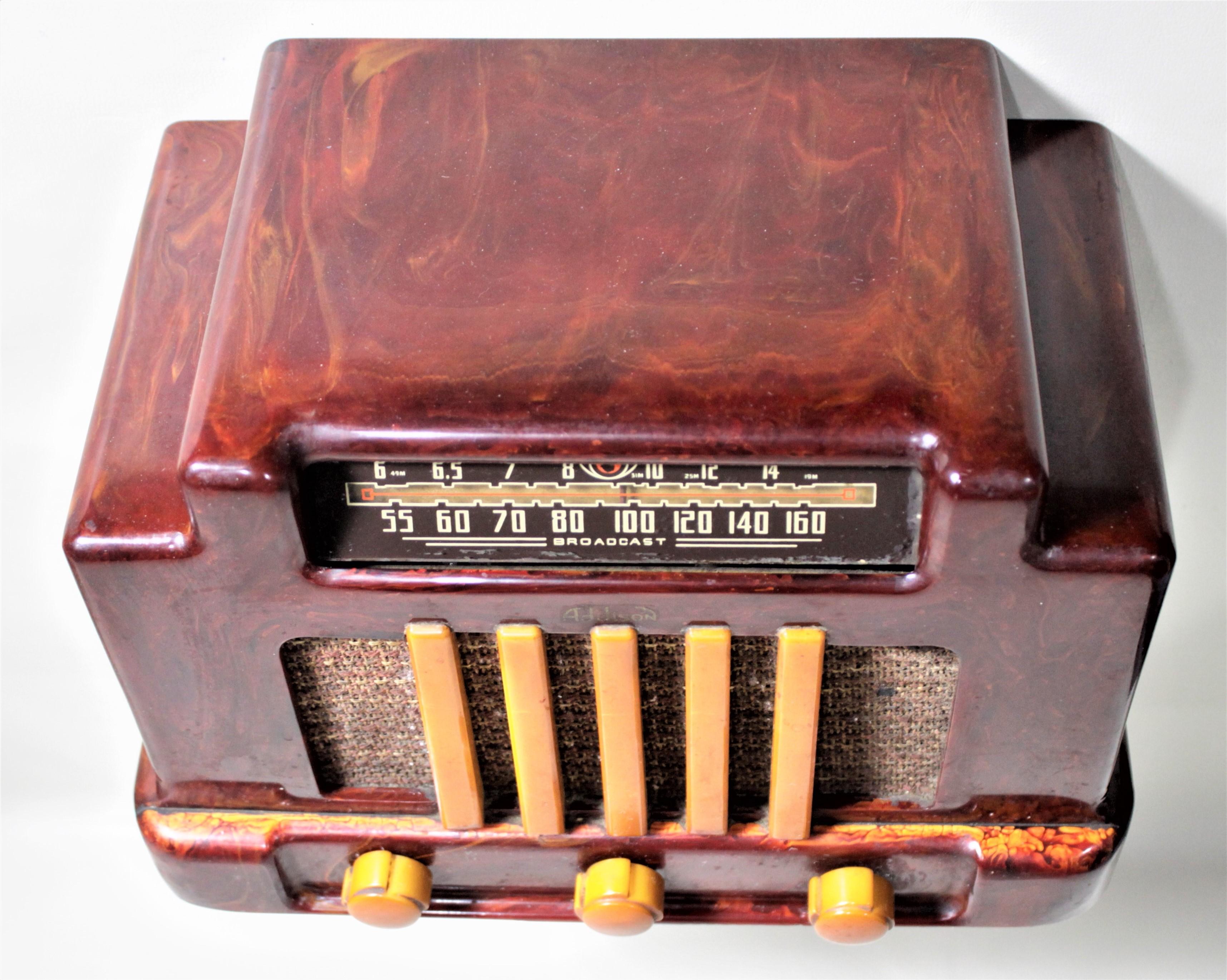 Addison Model 5D Red & Butterscotch Marbled Catalin 'Courthouse' Tube Radio In Good Condition In Hamilton, Ontario