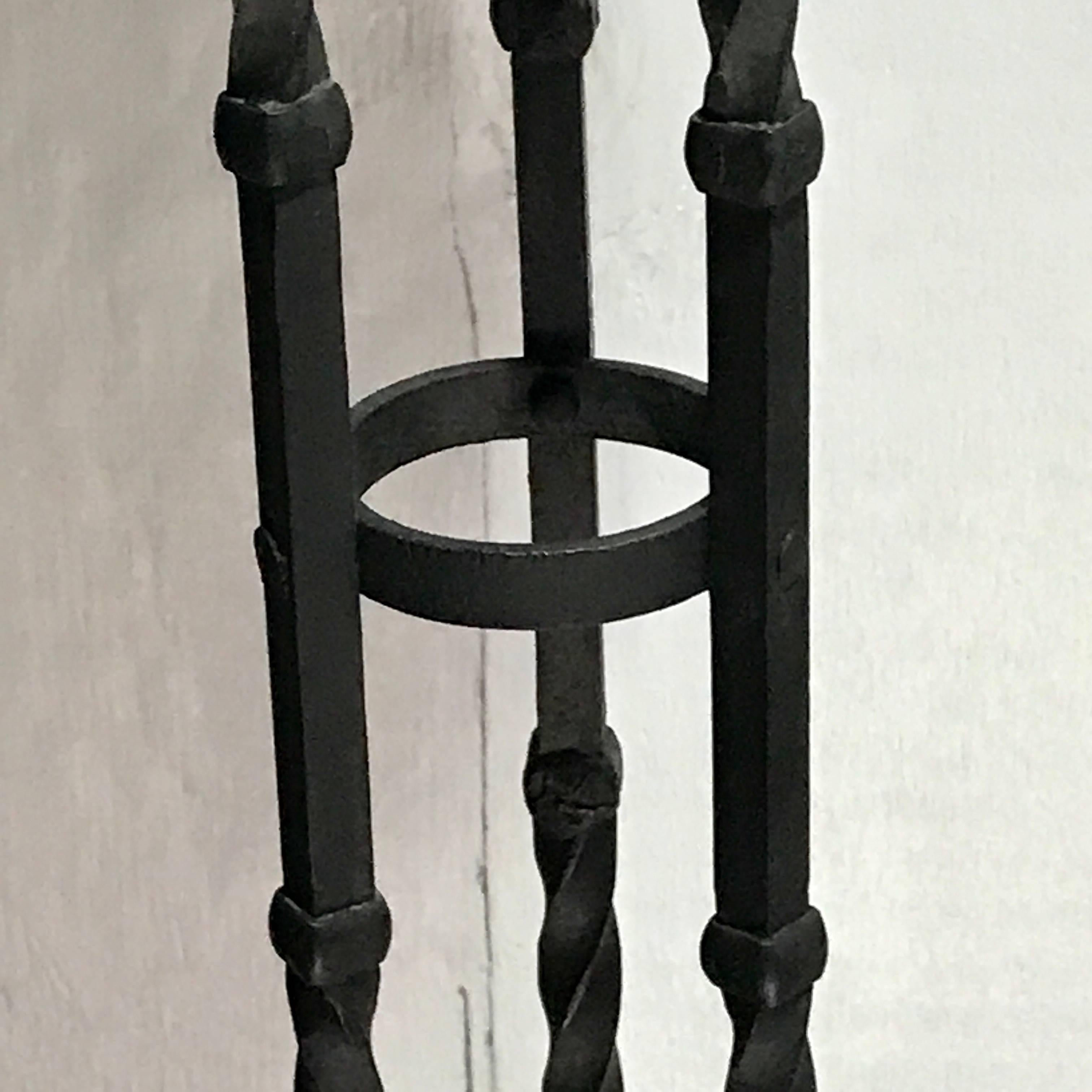 Addisson Mizner Style Bronze Palmette and Iron Pedestal For Sale 5