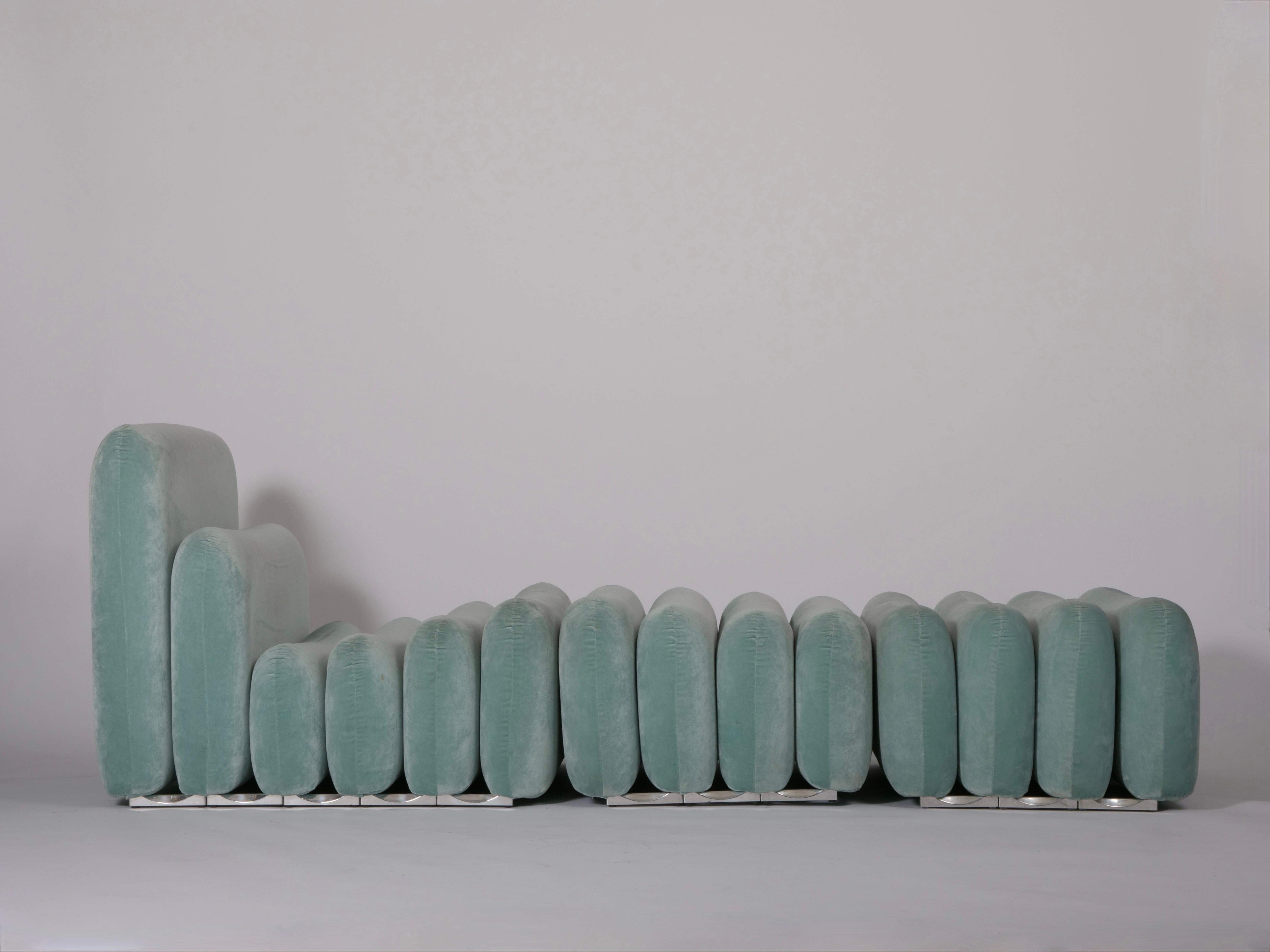 Additional System armchairs and ottomans by Joe Colombo for Sormani, c1968 im Angebot 4