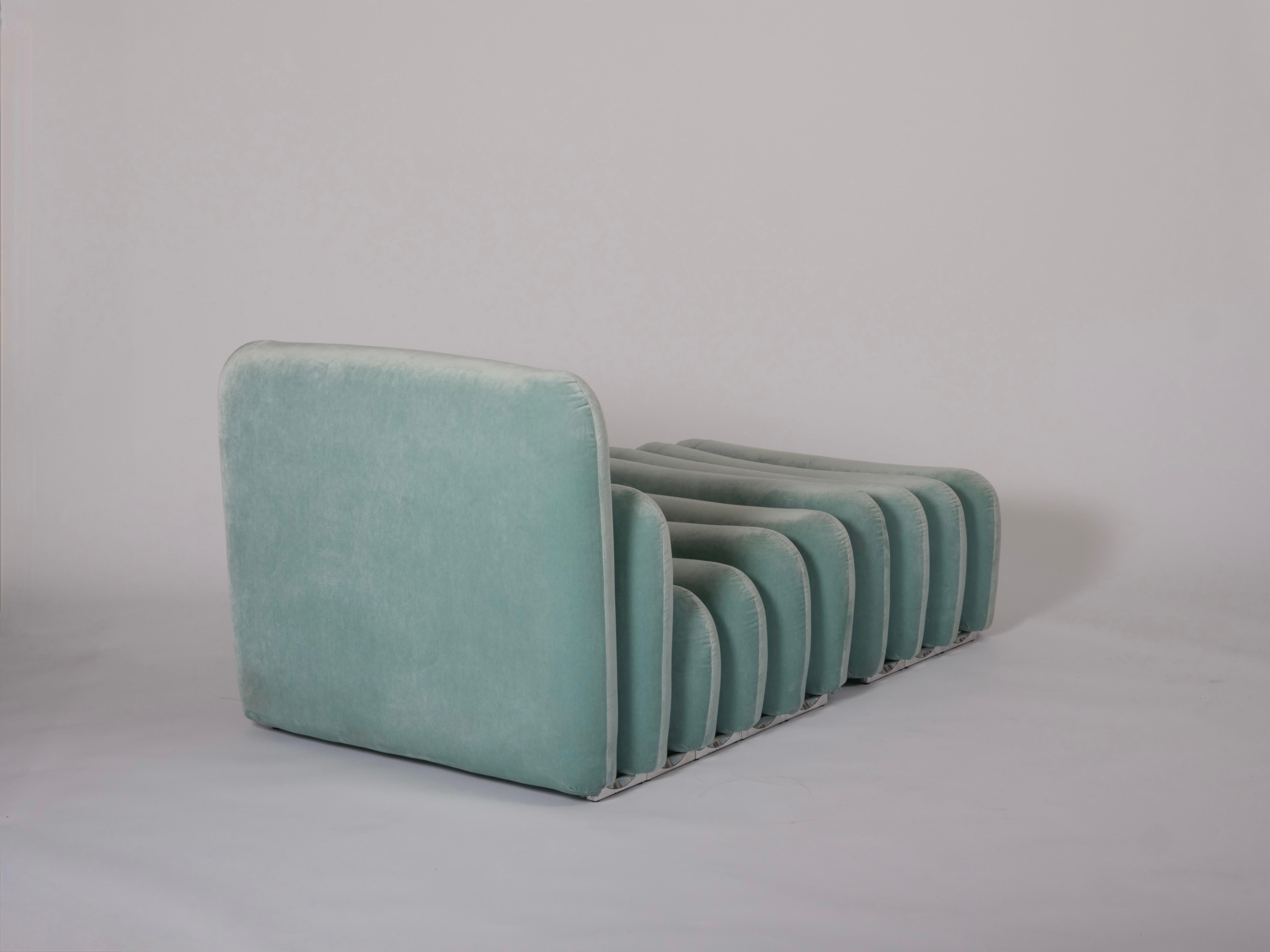 Additional System armchairs and ottomans by Joe Colombo for Sormani, c1968 im Zustand „Gut“ im Angebot in London, GB