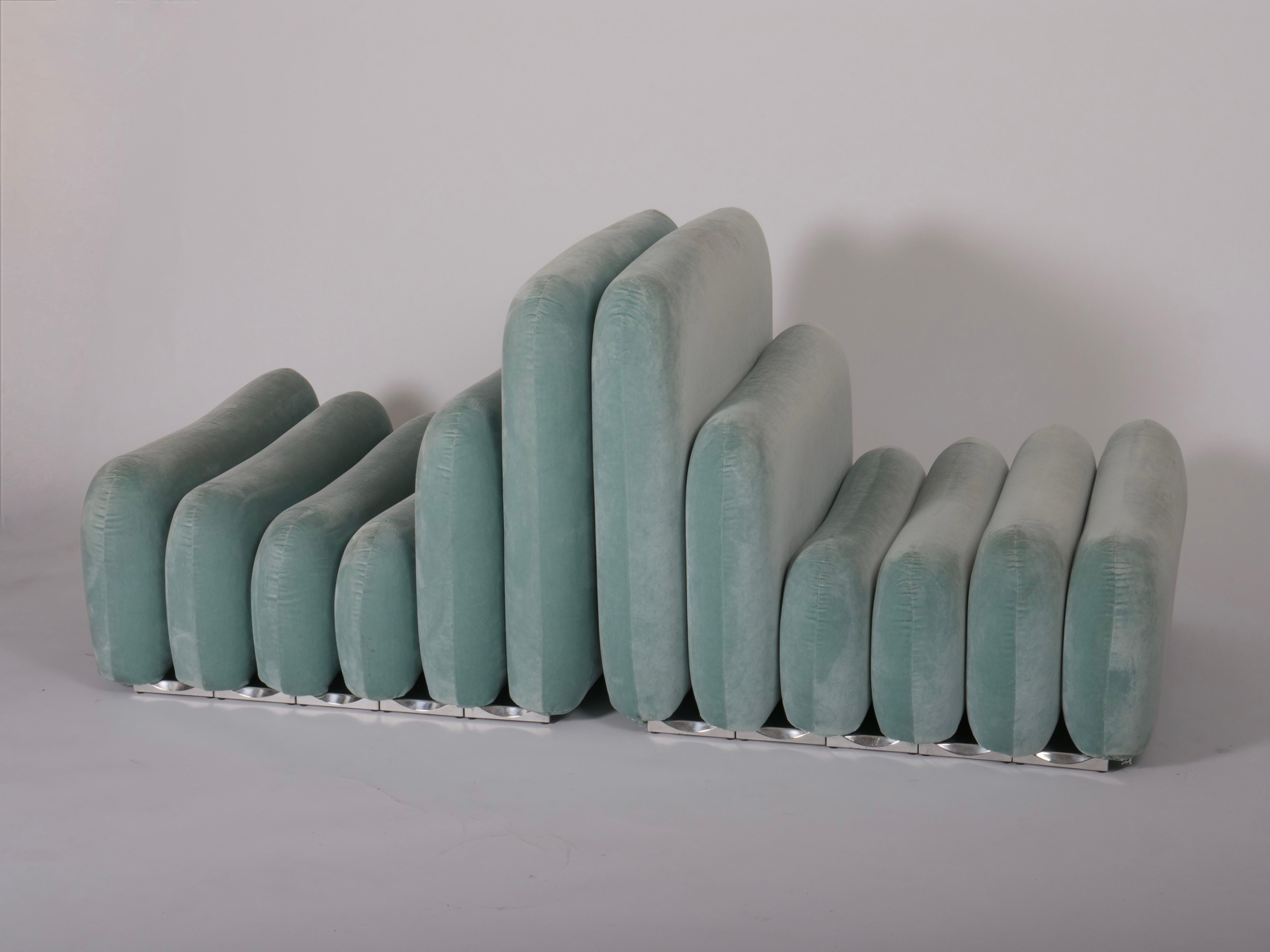 Additional System armchairs and ottomans by Joe Colombo for Sormani, c1968 im Angebot 2