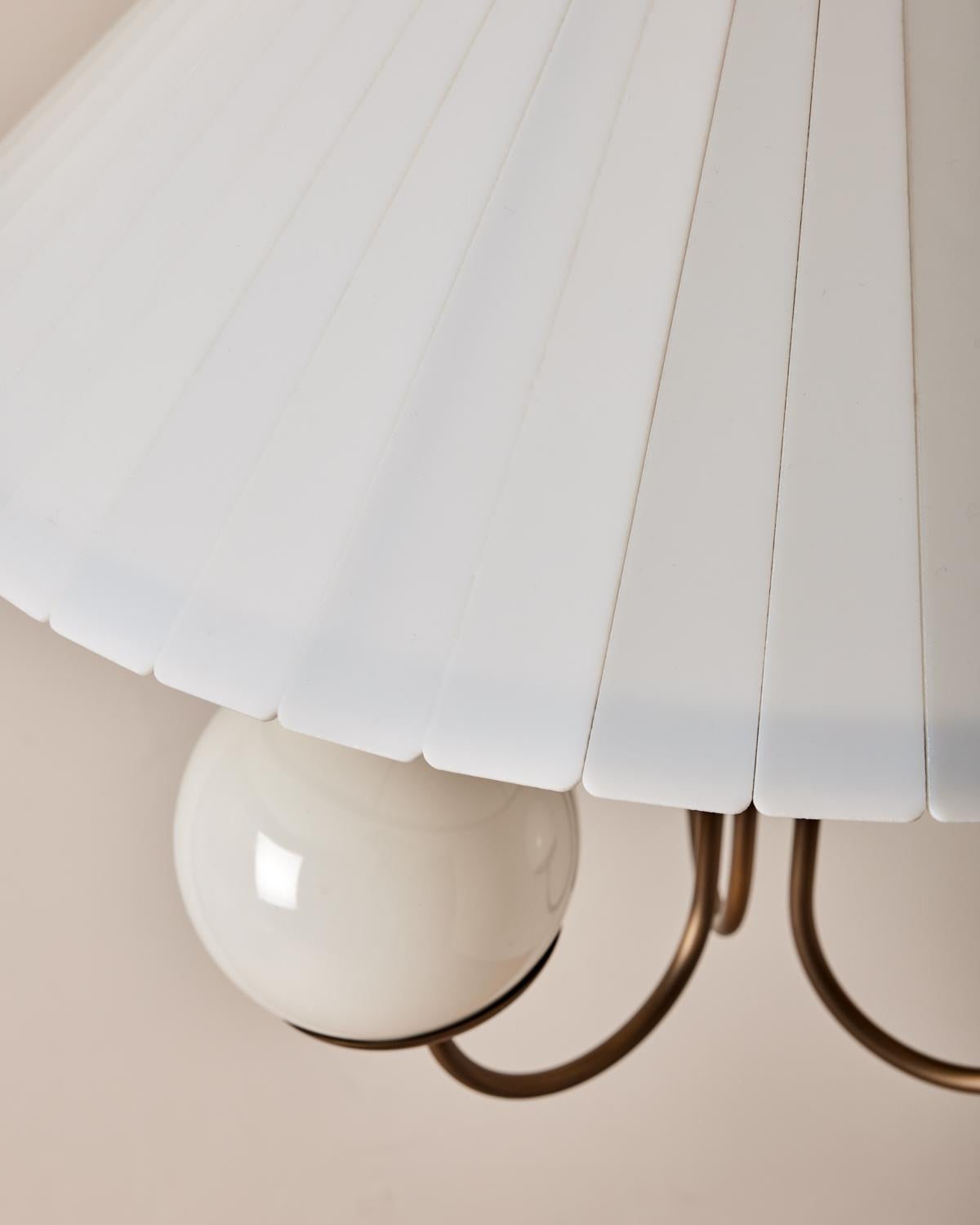 Lampadario Adele in vetro lattiginoso - 24 in vendita 3