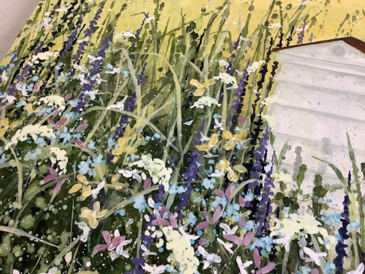The Quietest Corner, peinture de paysage colorée, œuvre d'art florale - Beige Still-Life Painting par Adele Riley 