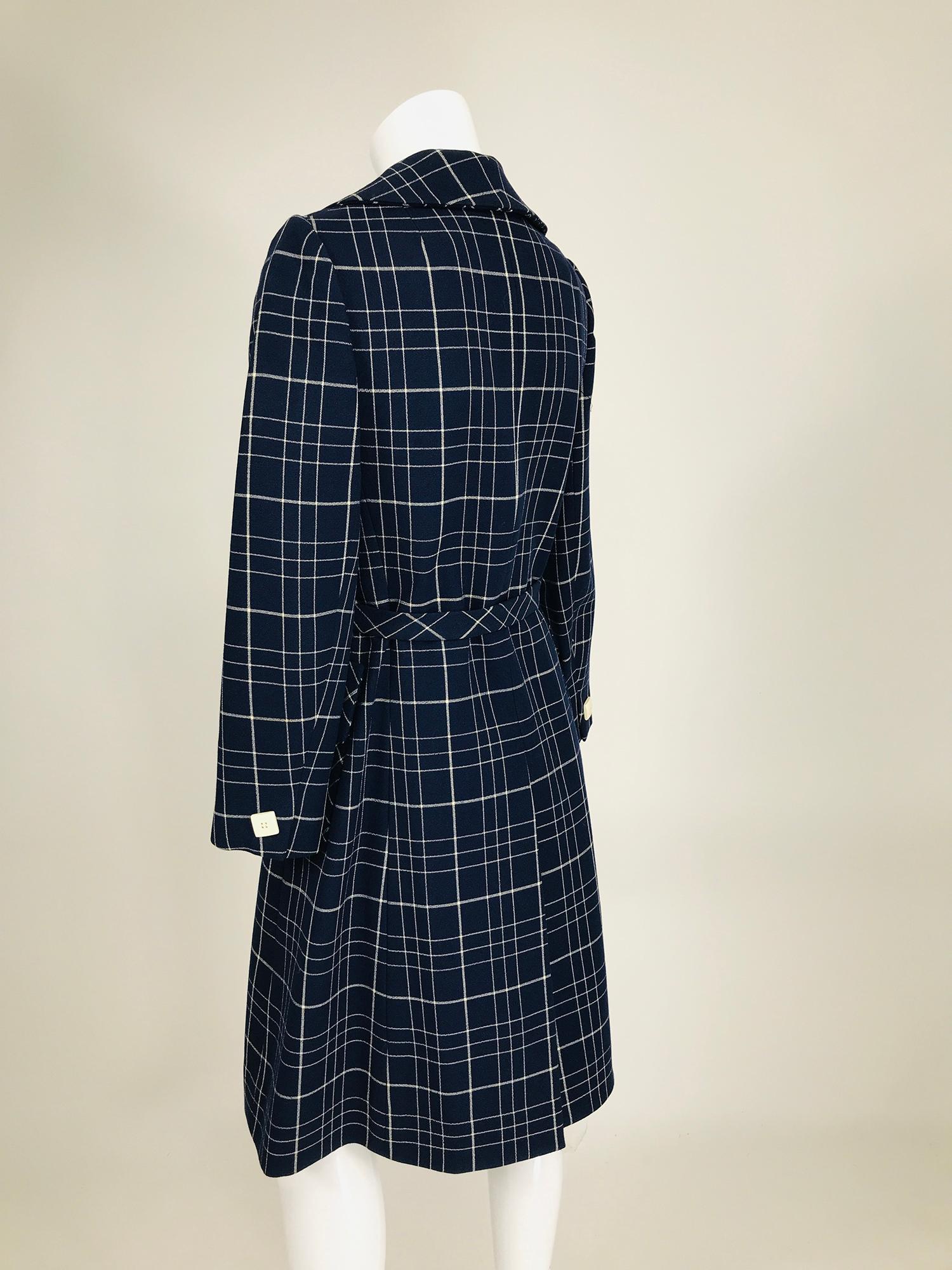 Black Adele Simpson 1960s Navy & White Wool Plaid  Wrap Coat For Sale