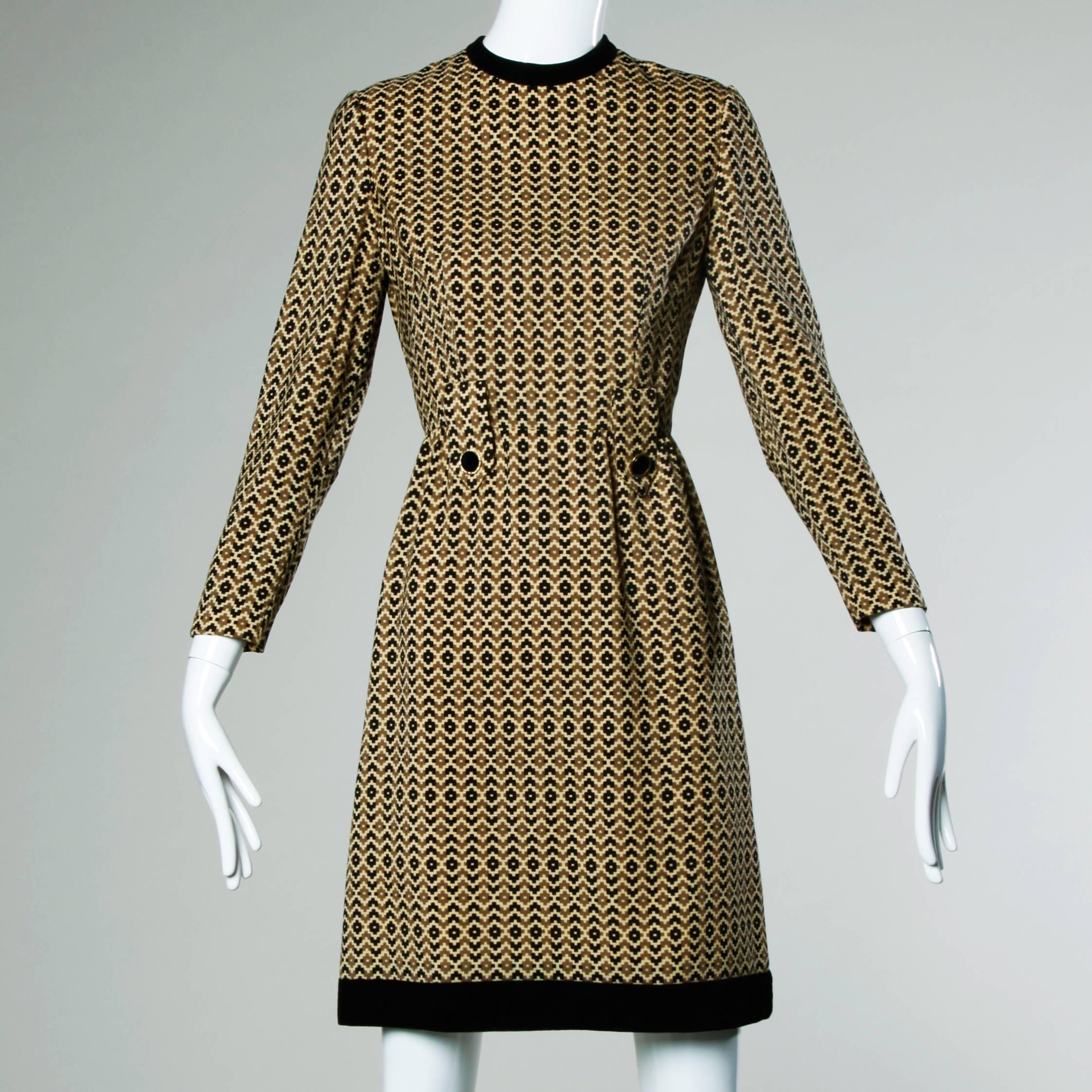 Women's Adele Simpson Vintage 1960s Geometric Wool Dress + Scarf Set 2-Piece Ensemble For Sale