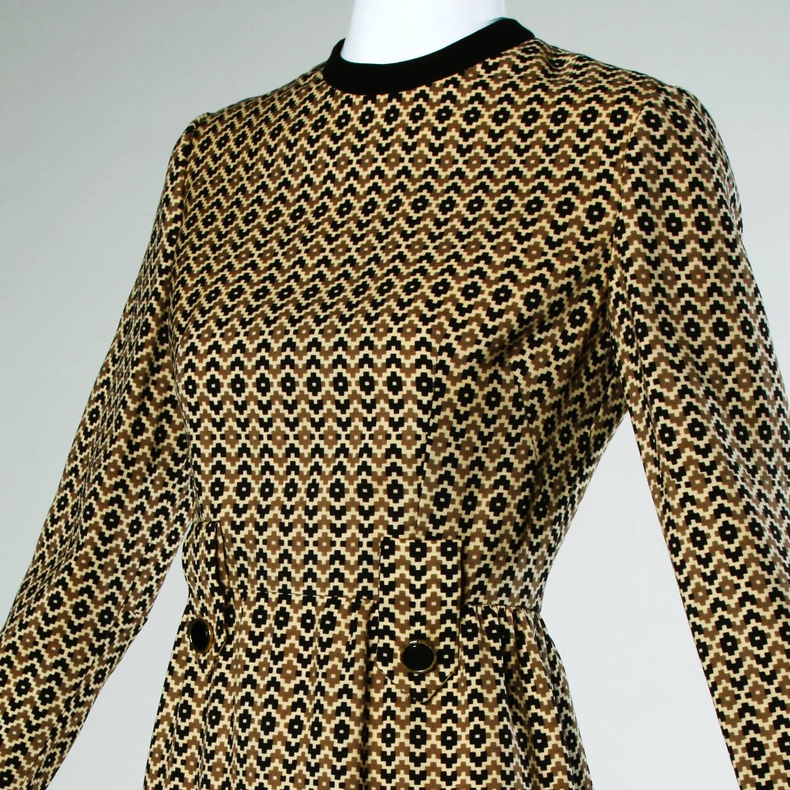Adele Simpson Vintage 1960s Geometric Wool Dress + Scarf Set 2-Piece Ensemble For Sale 1
