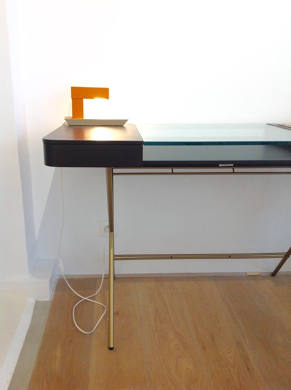 French Adentro Cosimo Desk design Marco Zanuso jr  Black, glass & golden base.  For Sale