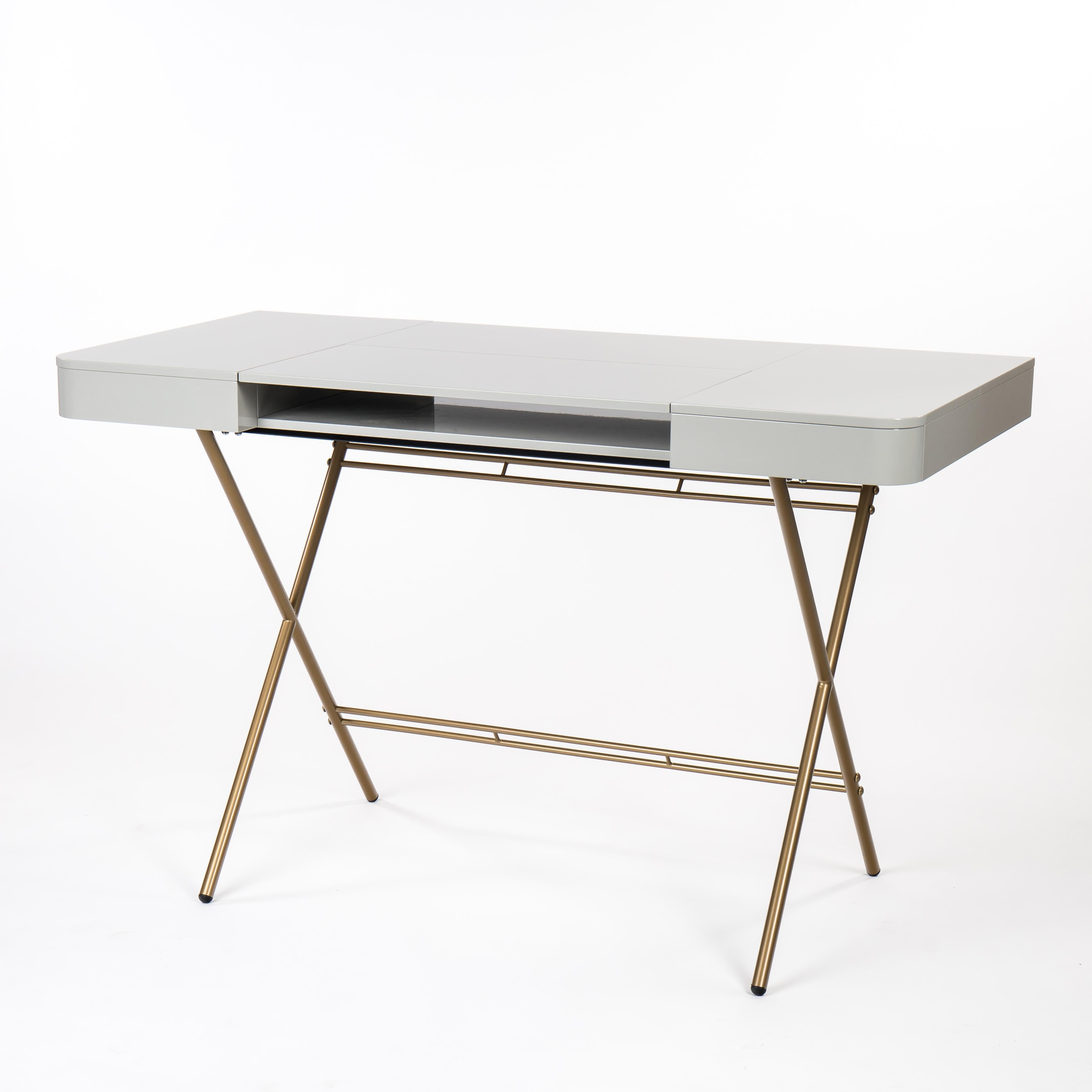 Metal Adentro Cosimo Desk design Marco Zanuso jr Grey glossy top & golden base.  For Sale