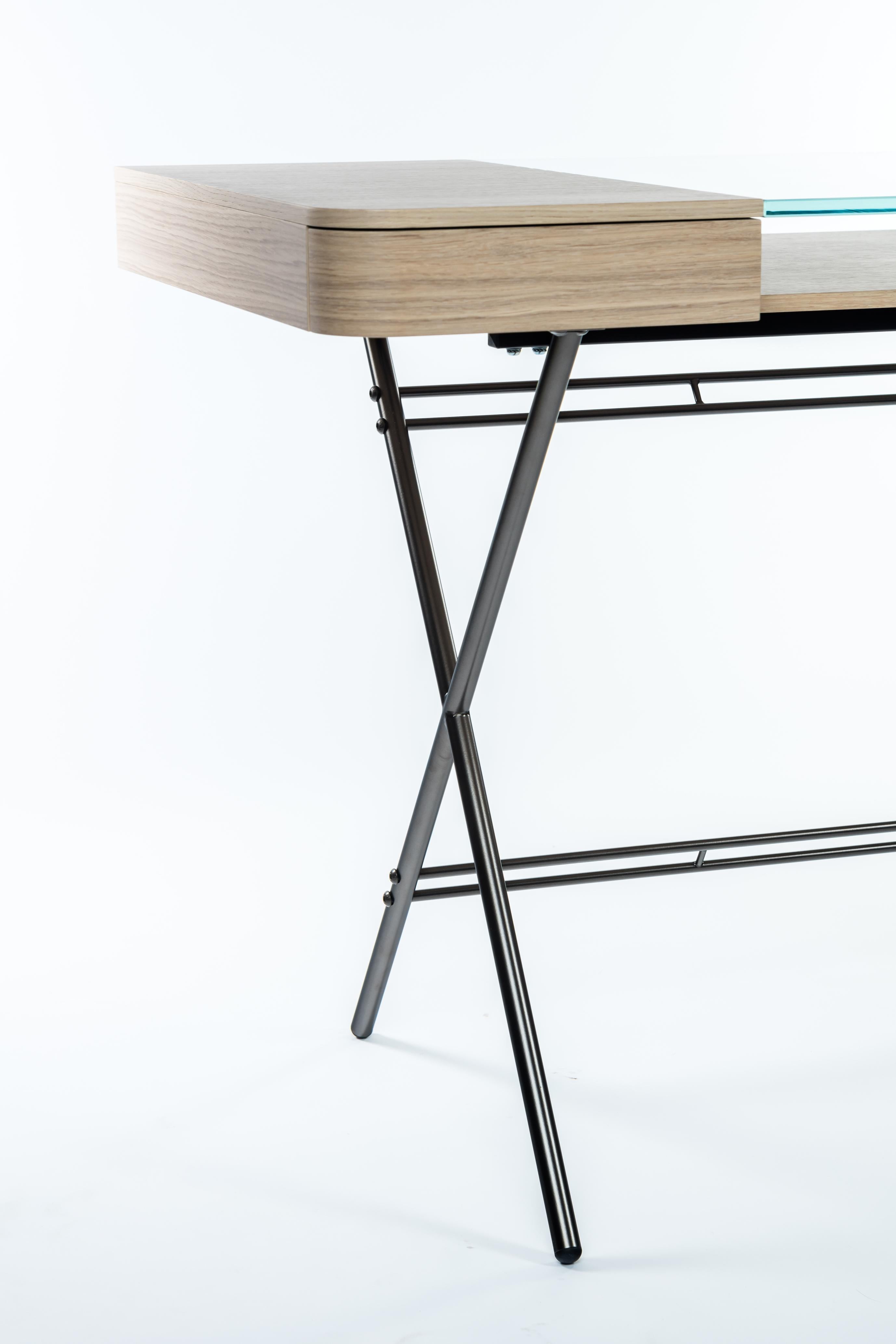 Modern Adentro Cosimo Desk design Marco Zanuso jr  Natural oak, glass & bronze base.  For Sale