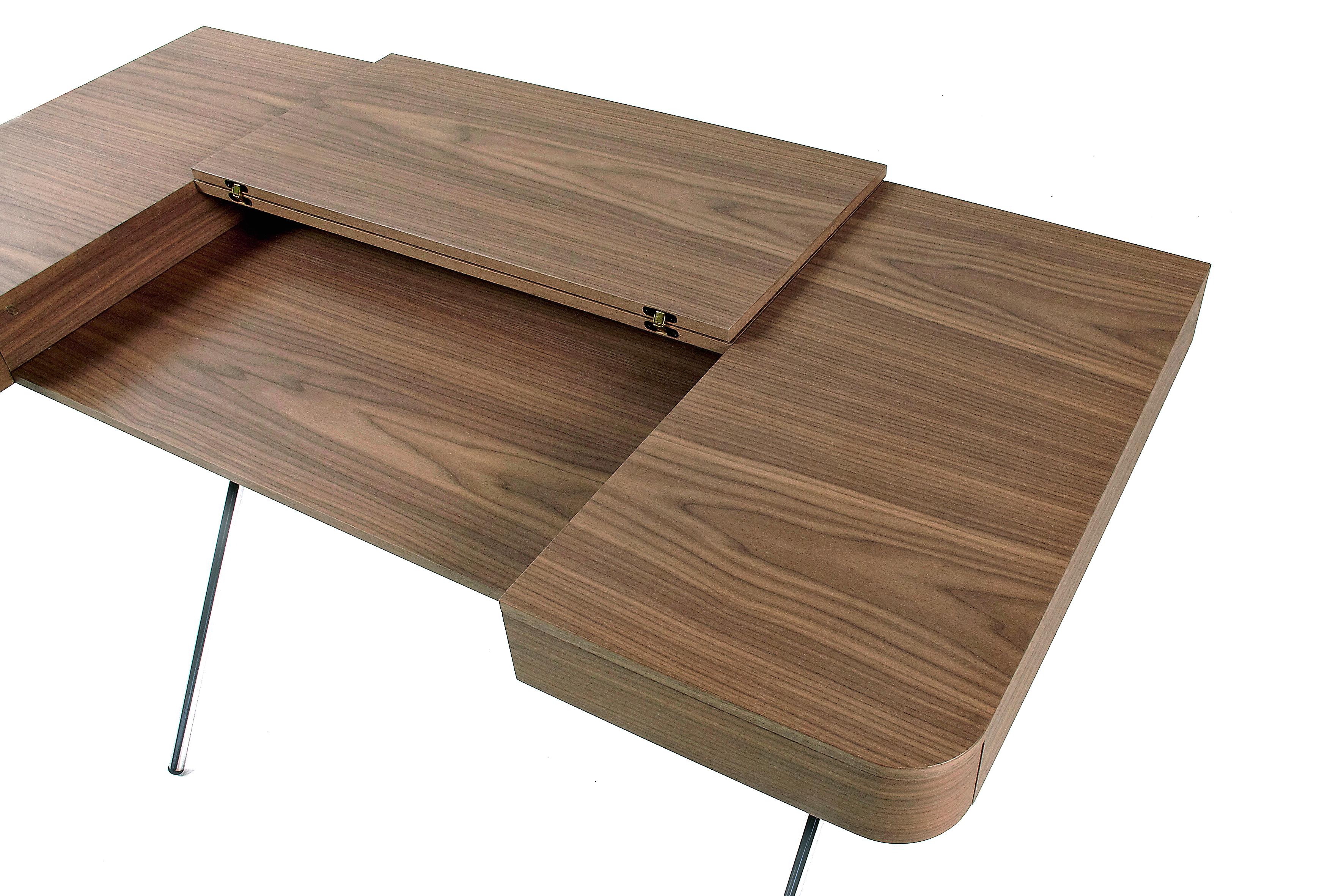 Contemporary Adentro Cosimo Desk design Marco Zanuso jr Walnut veneer & chrome base.  For Sale