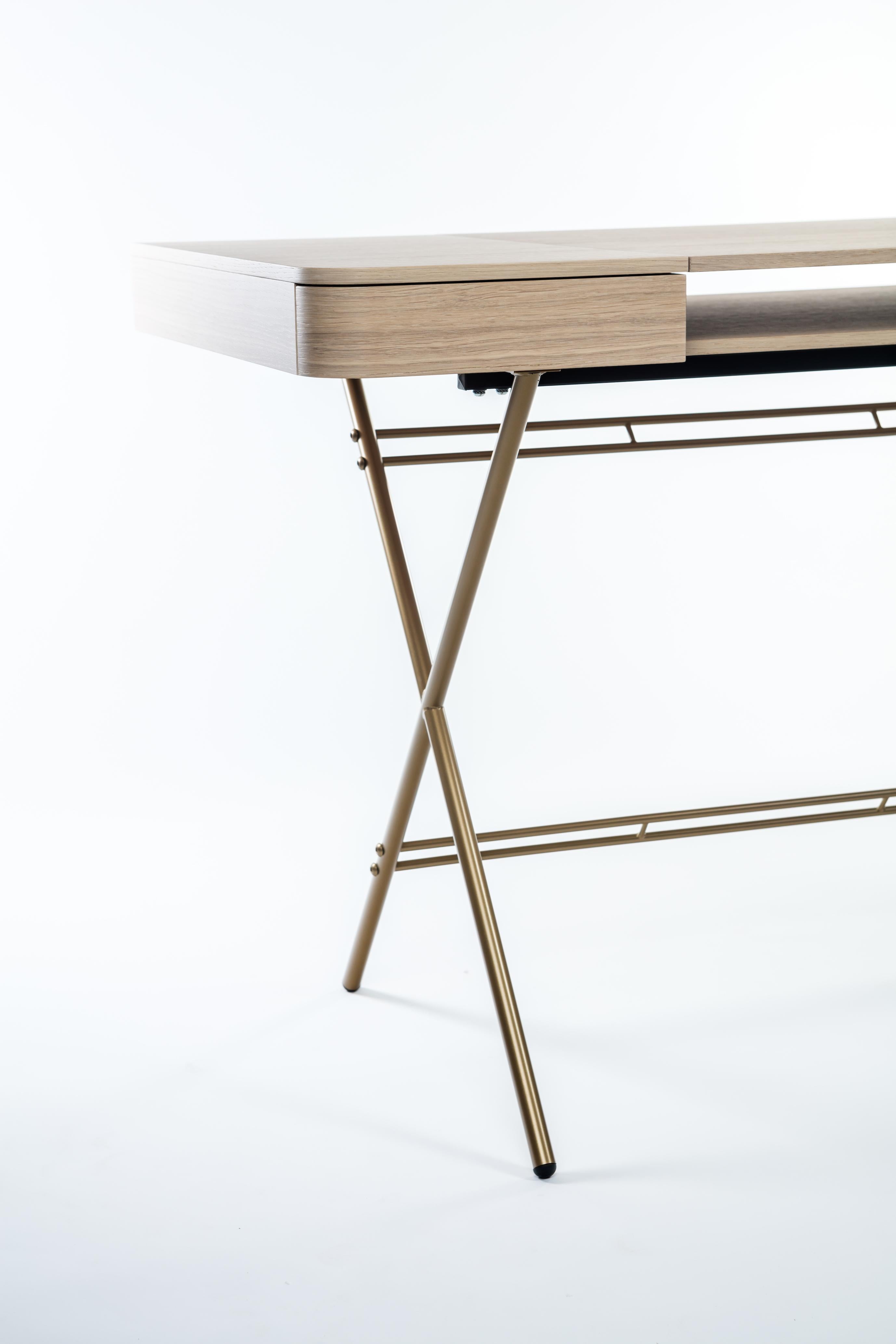 Metal Adentro Cosimo Desk design Marco Zanuso jr Natural oak veneer & golden base.  For Sale