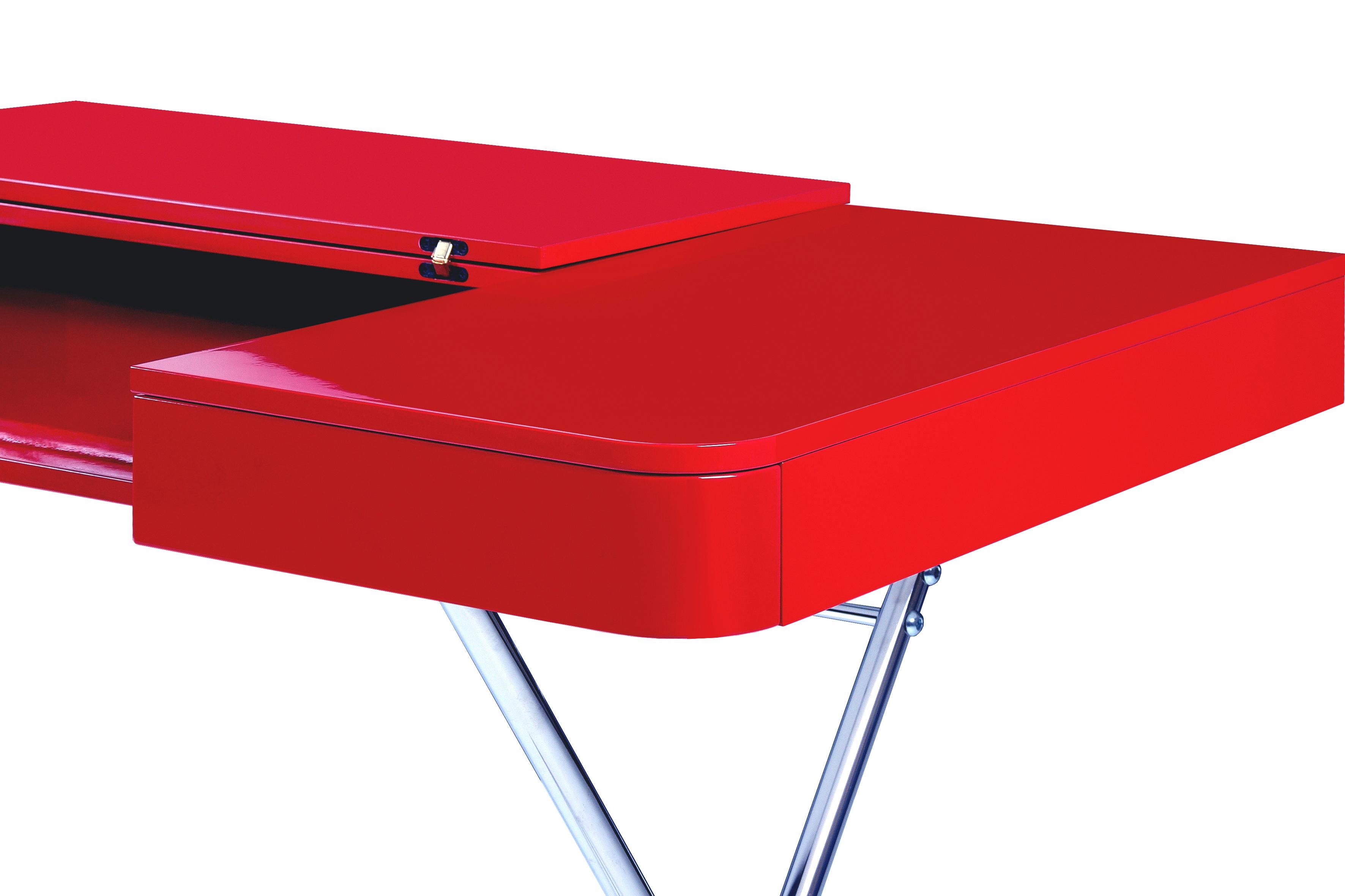 Adentro Cosimo Desk design Marco Zanuso jr Red glossy top & chrome base.  For Sale 5