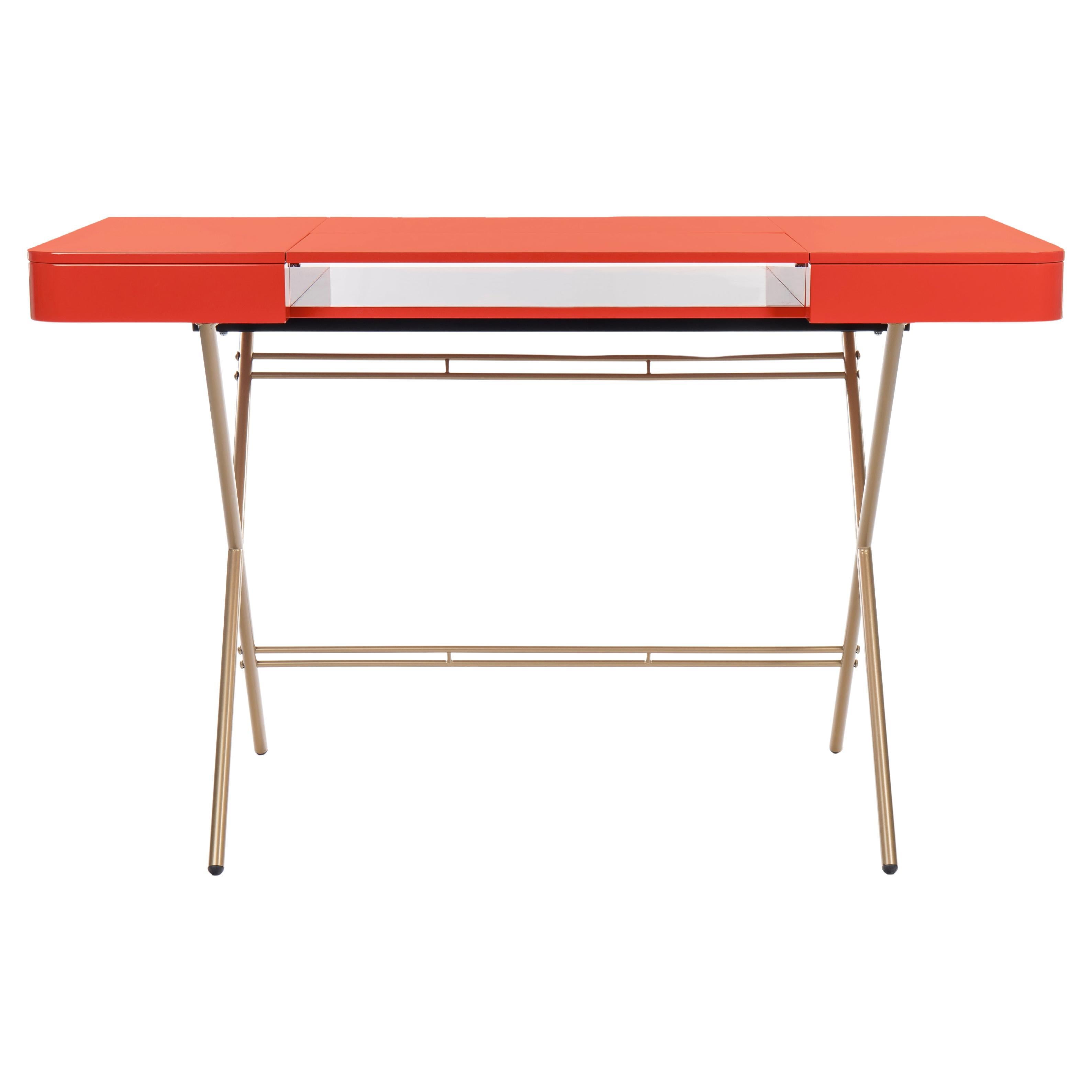 Adentro Cosimo Desk design Marco Zanuso jr Red glossy top & golden base.  For Sale